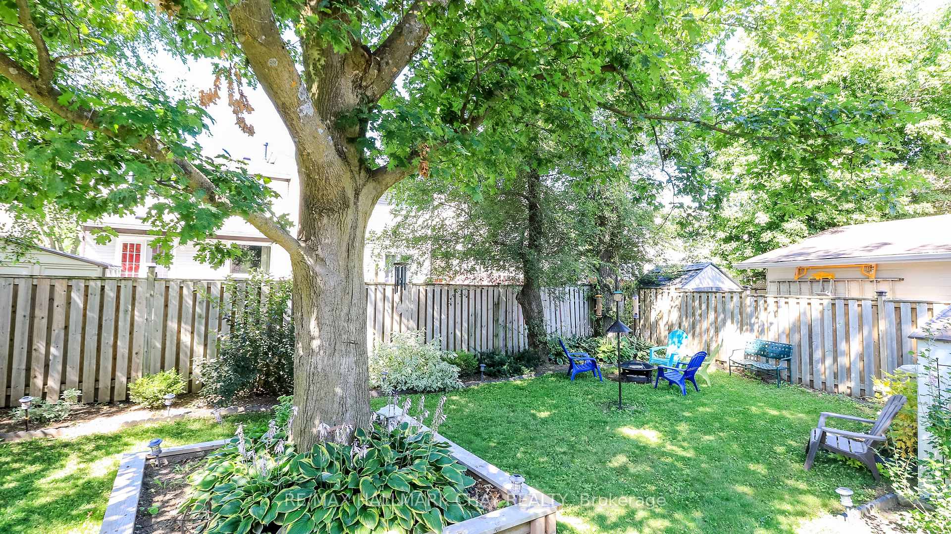 Photo 46 of 32 Wilde Place, Barrie, Letitia Heights — HOMEH
