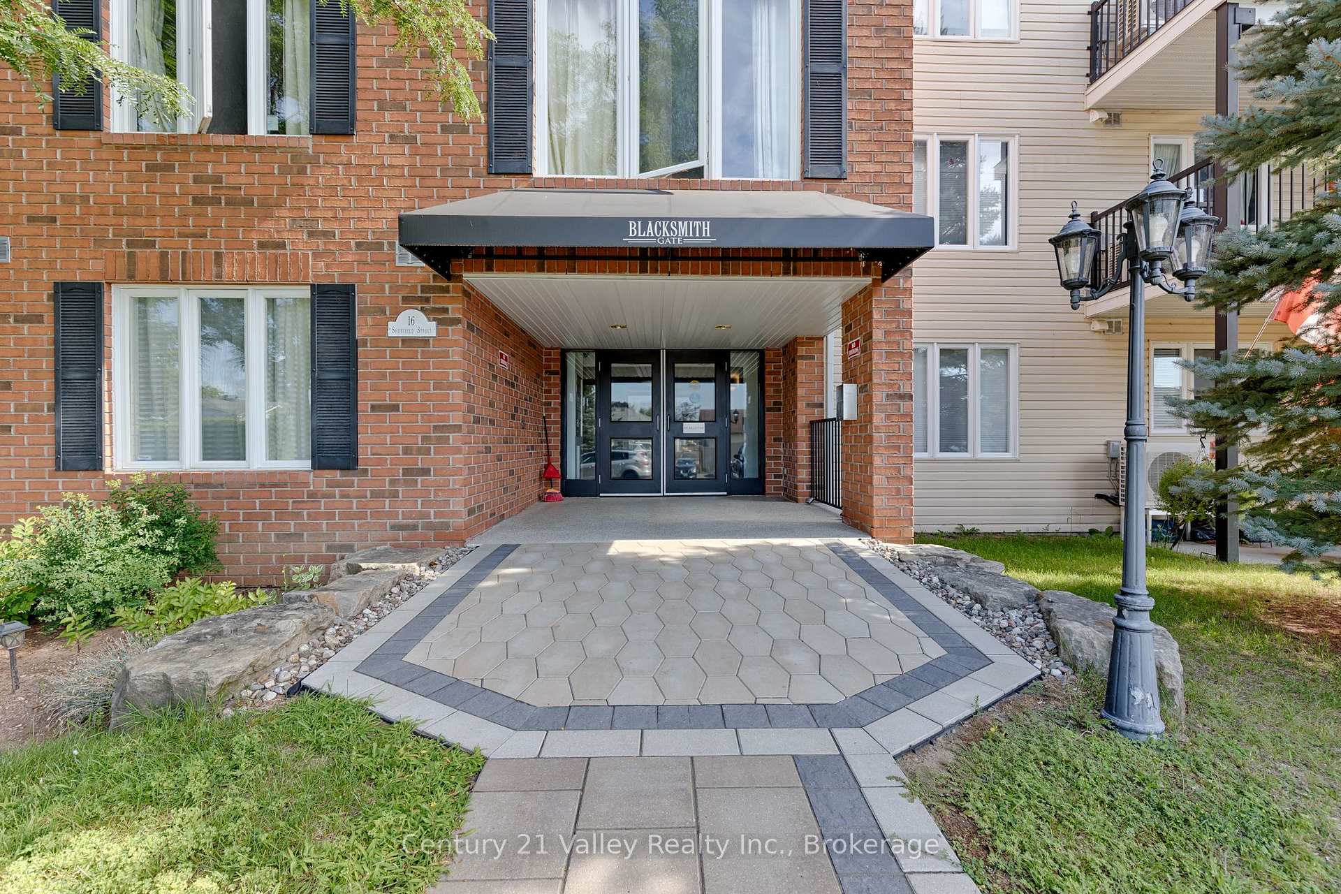 Photo of Unit 302, 16 Sheffield Street