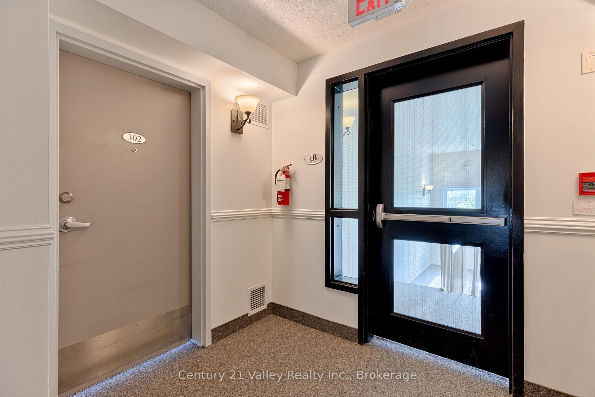 Photo 4 of Unit 302, 16 Sheffield Street, Arnprior, Arnprior — HOMEH