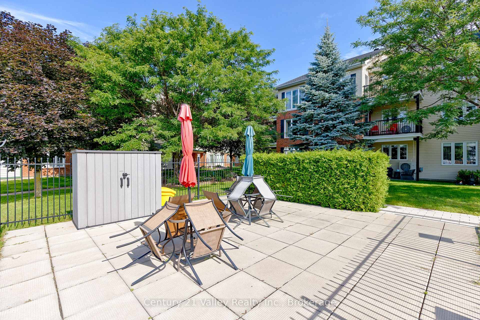 Photo 32 of Unit 302, 16 Sheffield Street, Arnprior, Arnprior — HOMEH