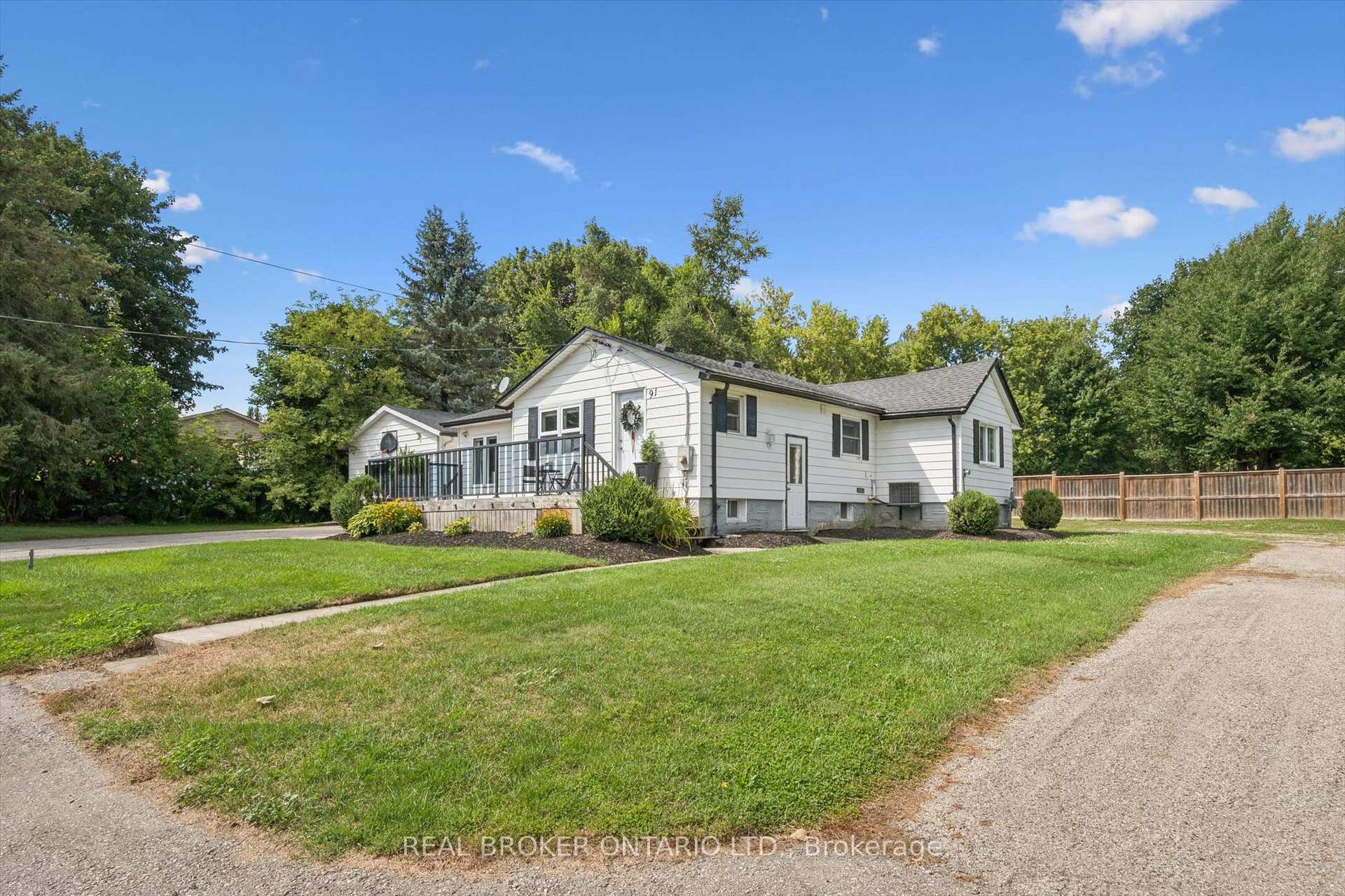Photo 2 of 91 Jane Street, Wellesley — HOMEH