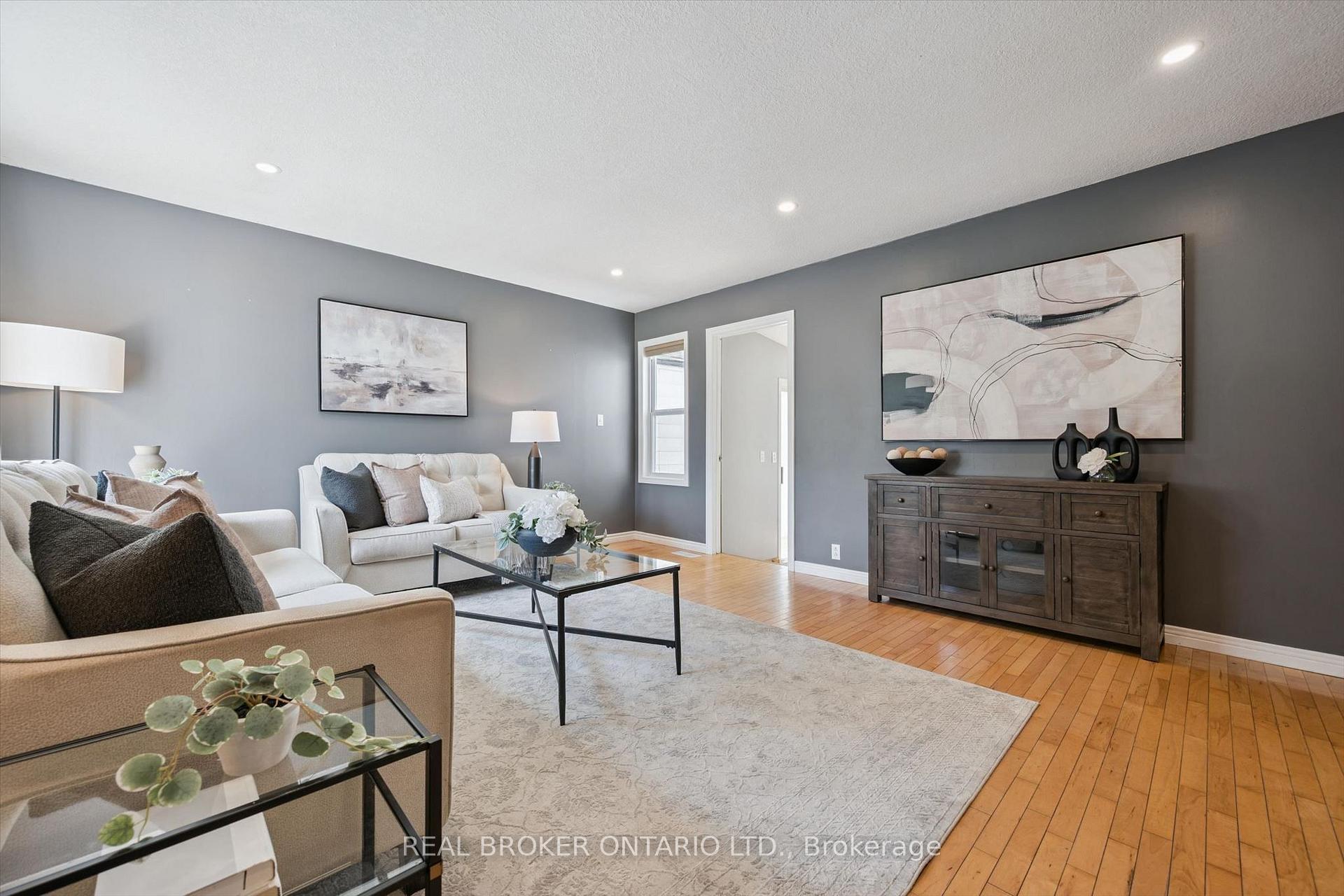 Photo 4 of 91 Jane Street, Wellesley — HOMEH