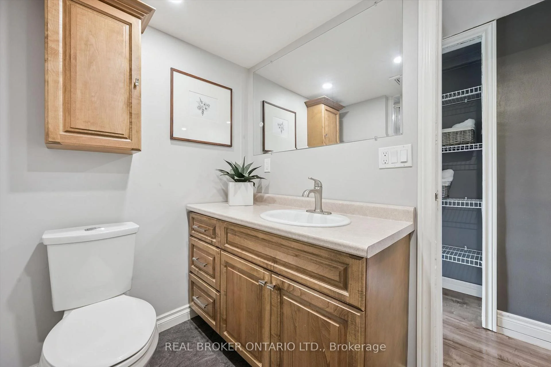 Photo 24 of 91 Jane Street, Wellesley — HOMEH