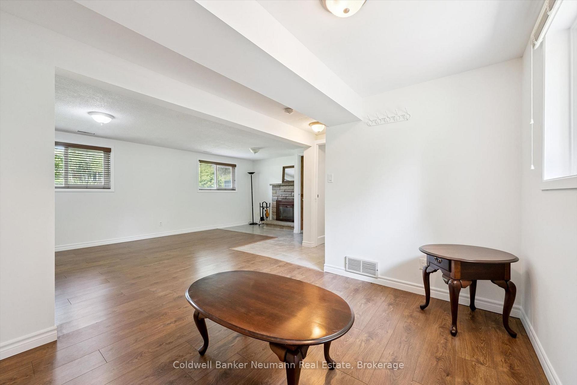 Photo 23 of 3 Meadow Crescent, Guelph, Willow West/Sugarbush/West Acres — HOMEH
