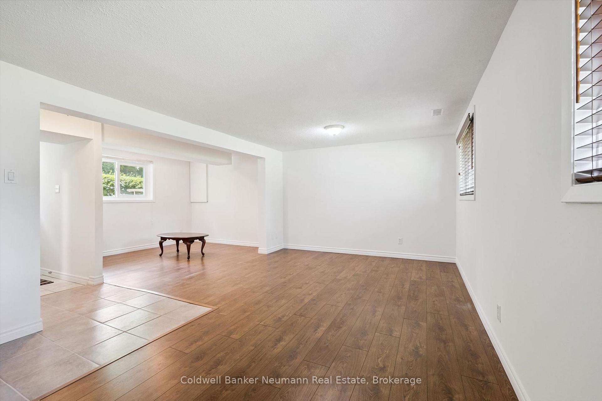Photo 25 of 3 Meadow Crescent, Guelph, Willow West/Sugarbush/West Acres — HOMEH