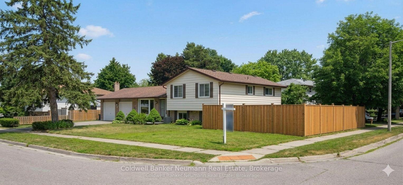 Photo 35 of 3 Meadow Crescent, Guelph, Willow West/Sugarbush/West Acres — HOMEH
