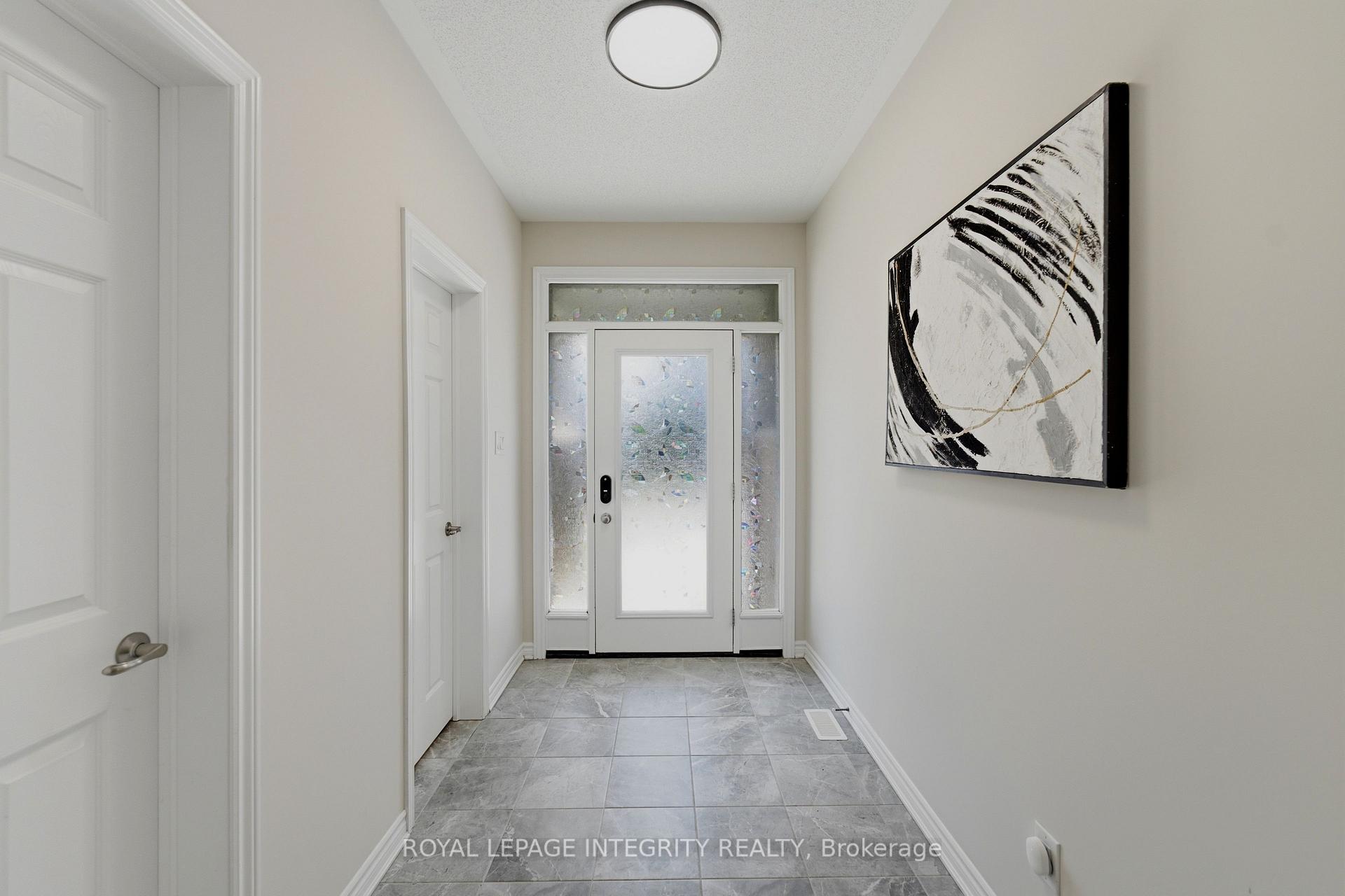 Photo 3 of 414 Aphelion Crescent, Ottawa, Barrhaven - Half Moon Bay — HOMEH