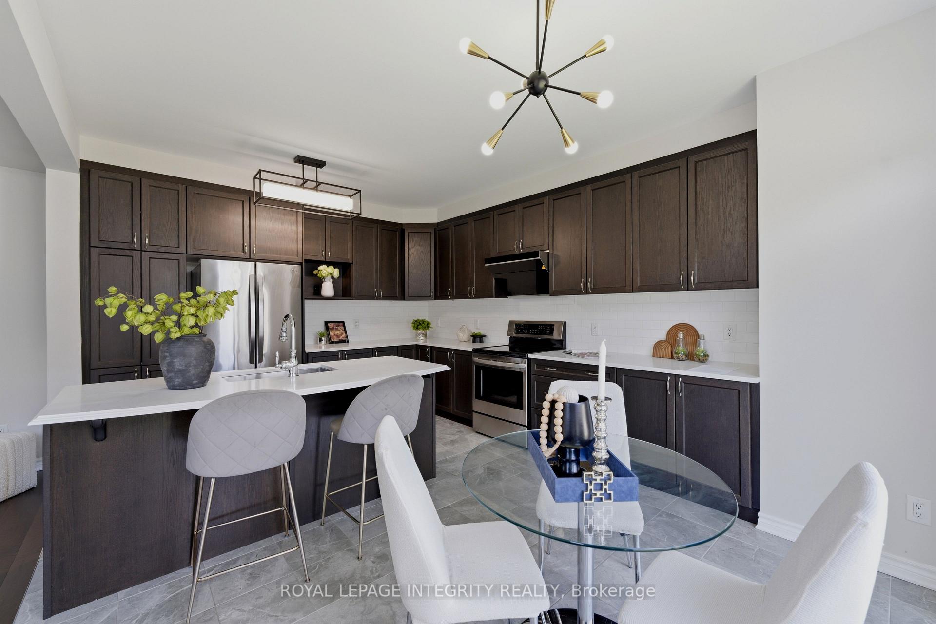 Photo 22 of 414 Aphelion Crescent, Ottawa, Barrhaven - Half Moon Bay — HOMEH