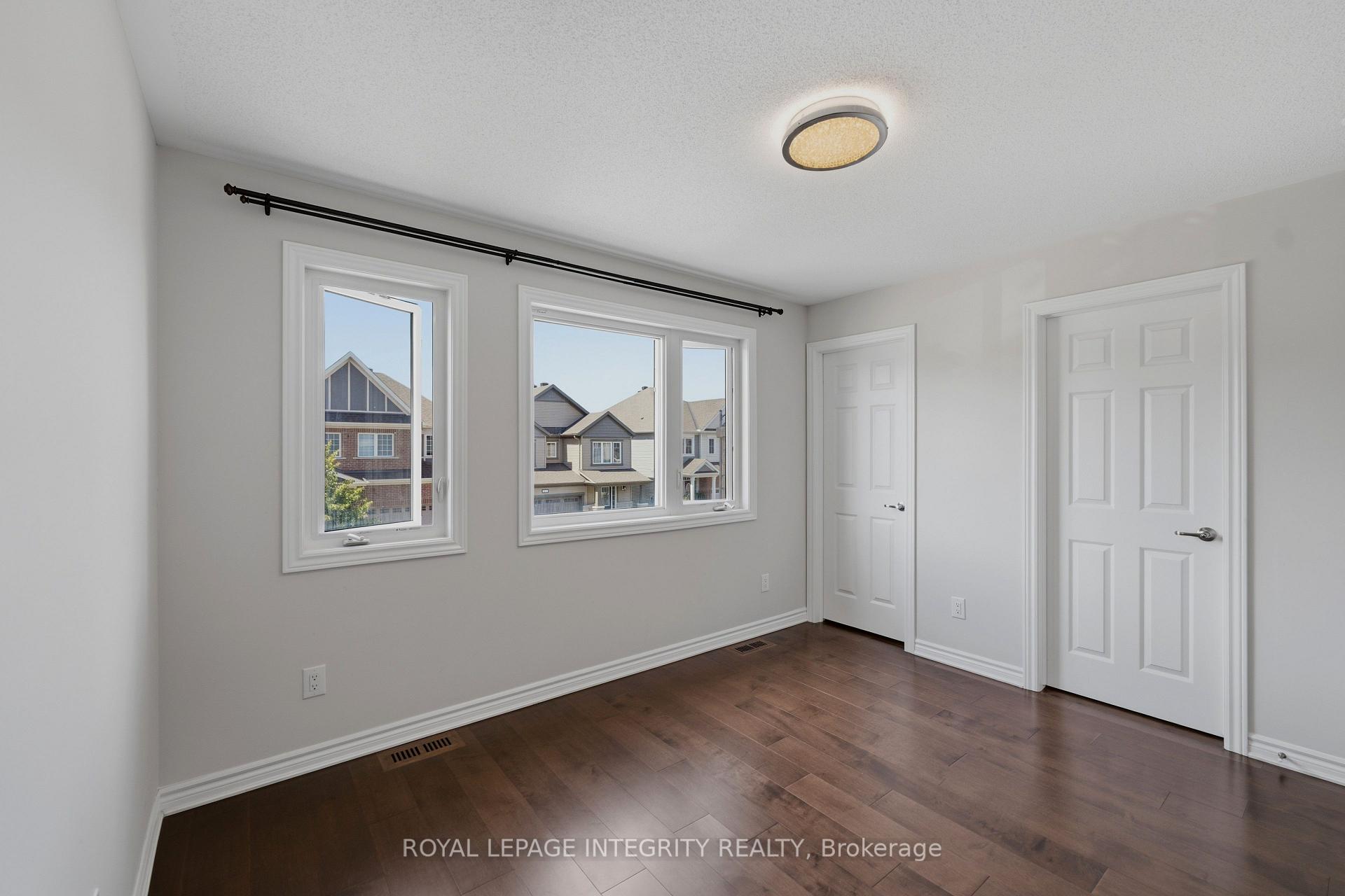 Photo 29 of 414 Aphelion Crescent, Ottawa, Barrhaven - Half Moon Bay — HOMEH