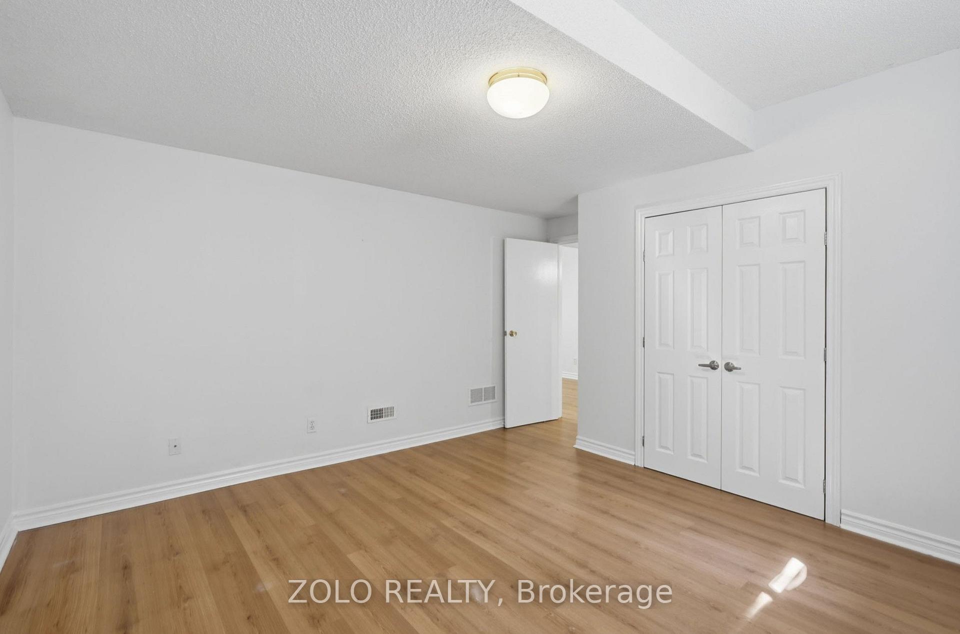 Photo 5 of Unit Basement, 109 Sovereigns Gate S, Barrie, Innis-Shore — HOMEH