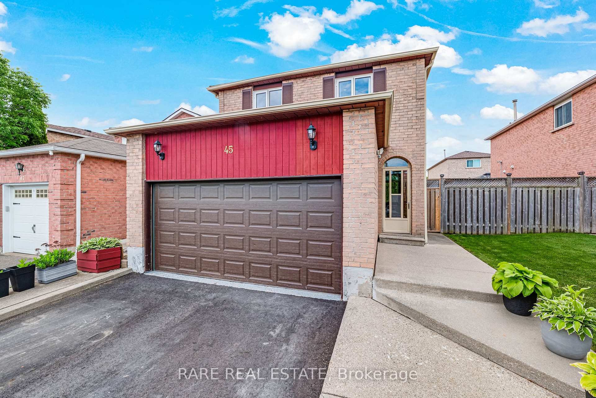 Photo 1 of 45 Sandmere Avenue, Brampton, Heart Lake West — HOMEH