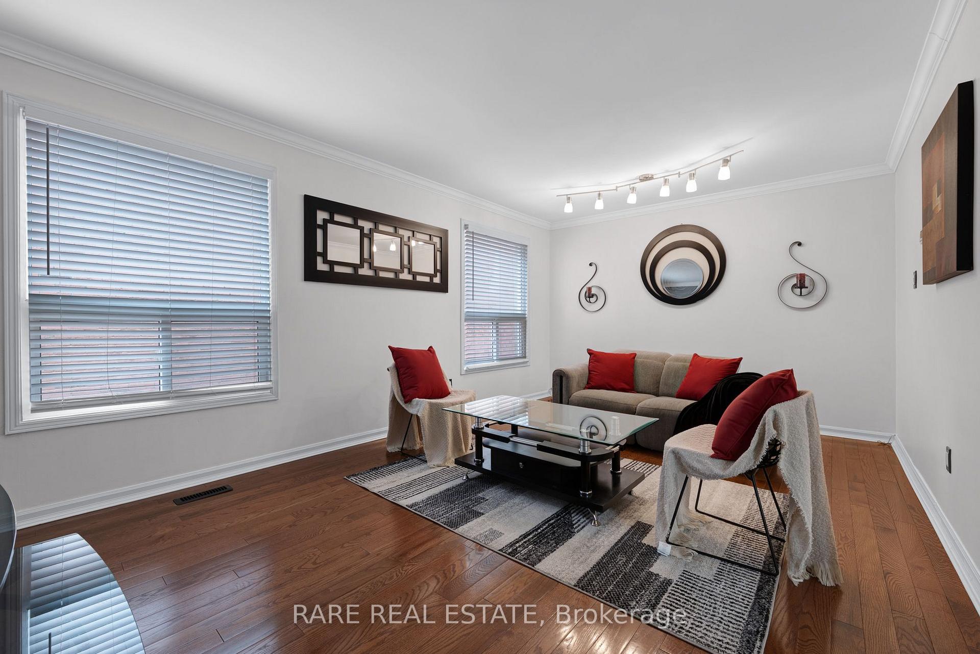 Photo 3 of 45 Sandmere Avenue, Brampton, Heart Lake West — HOMEH