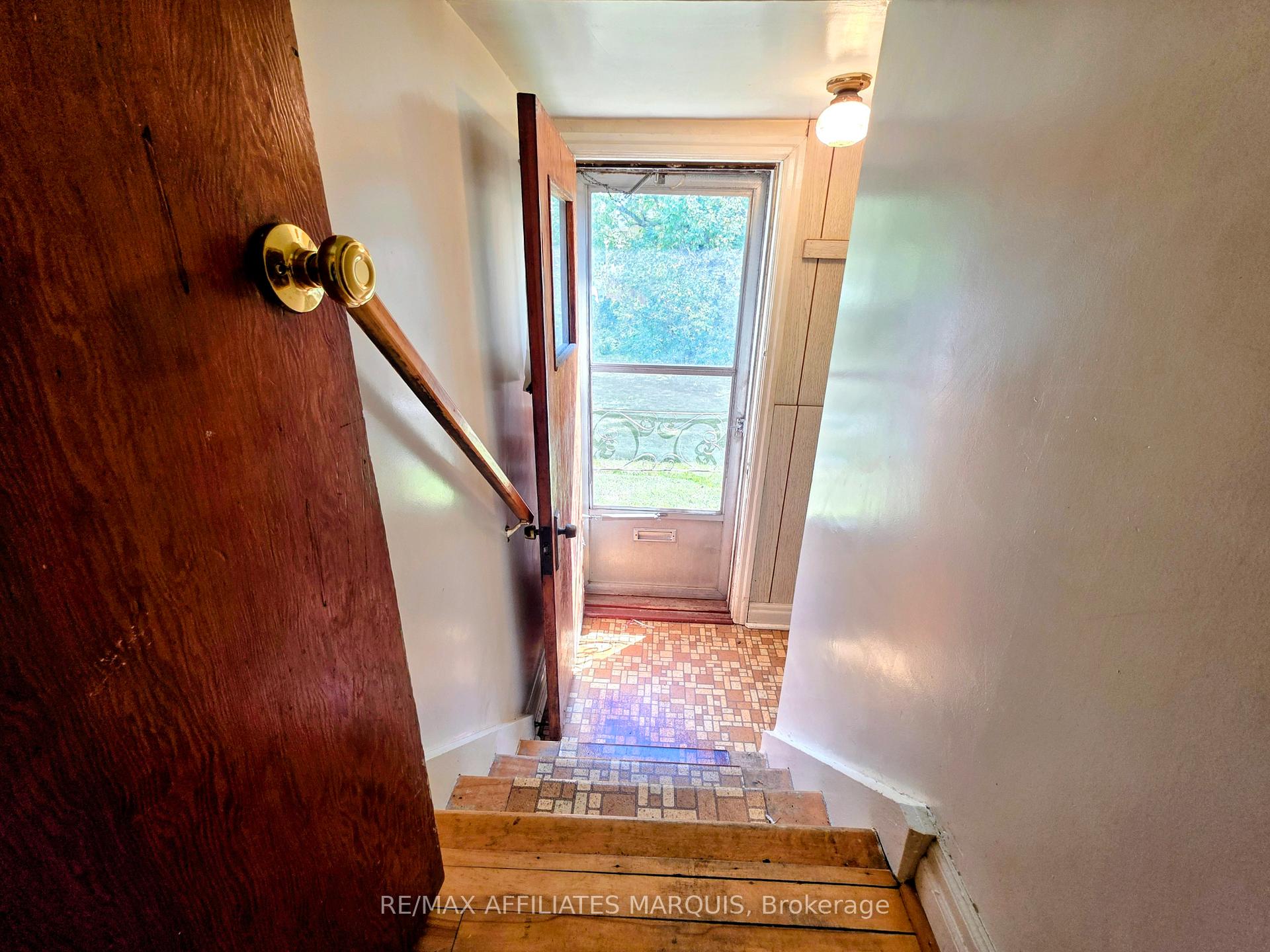 Photo 17 of 41 Elgin Street W, Smiths Falls, Smiths Falls — HOMEH