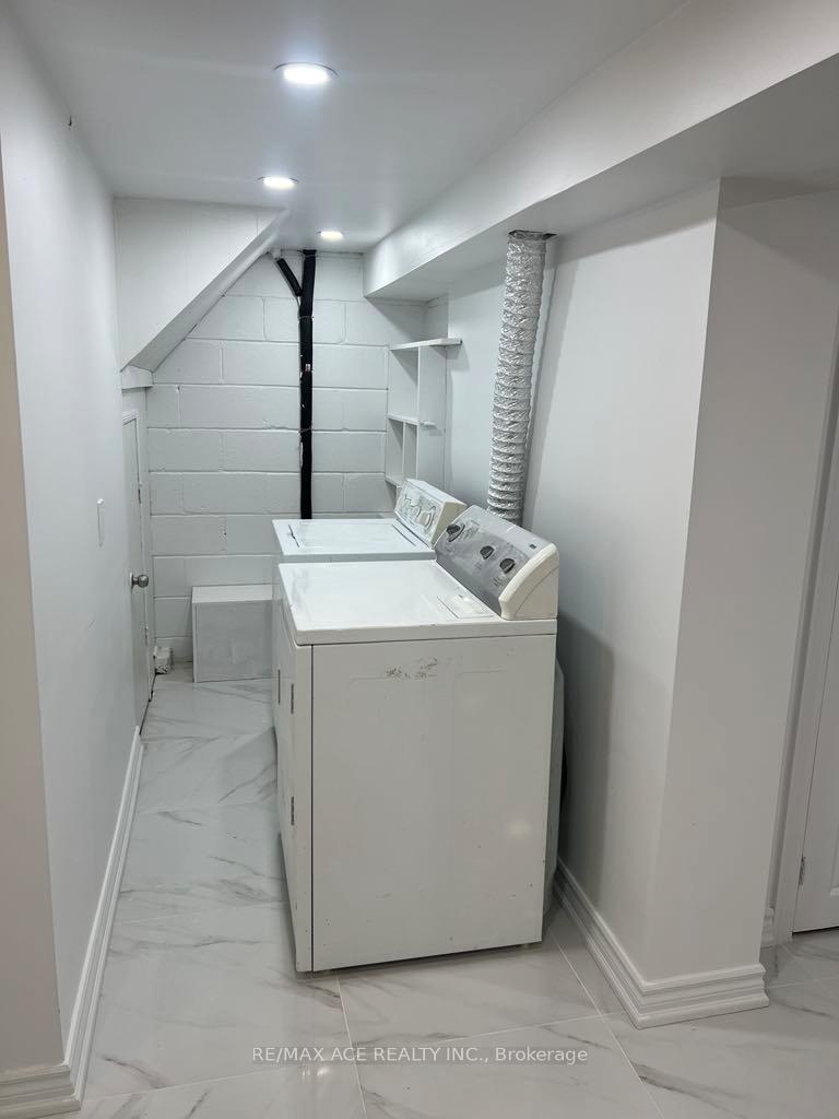 Photo 9 of Unit Bsmt, 26 Oakridge Drive, Scarborough, Cliffcrest — HOMEH