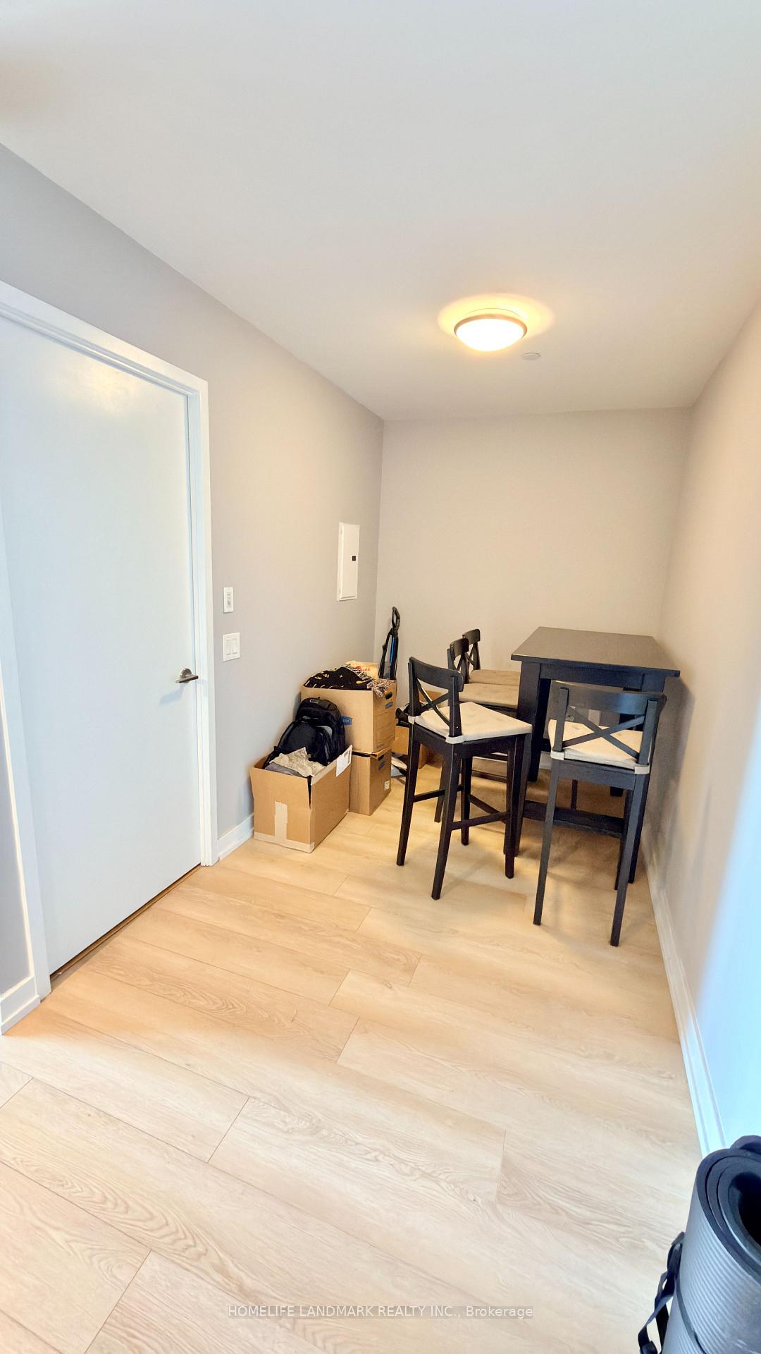 Photo 8 of Unit 703, 85 Queens Wharf Road, Toronto, Waterfront Communities — HOMEH