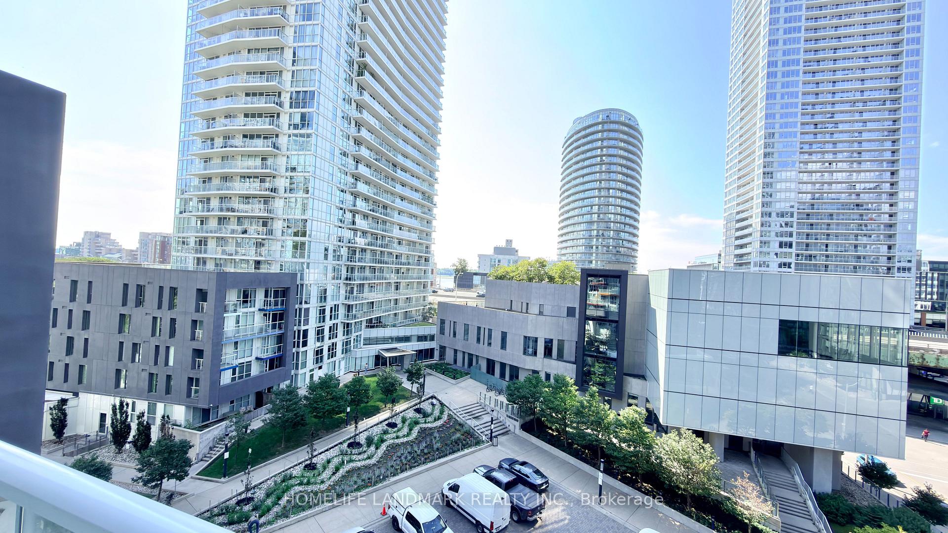 Photo 10 of Unit 703, 85 Queens Wharf Road, Toronto, Waterfront Communities — HOMEH