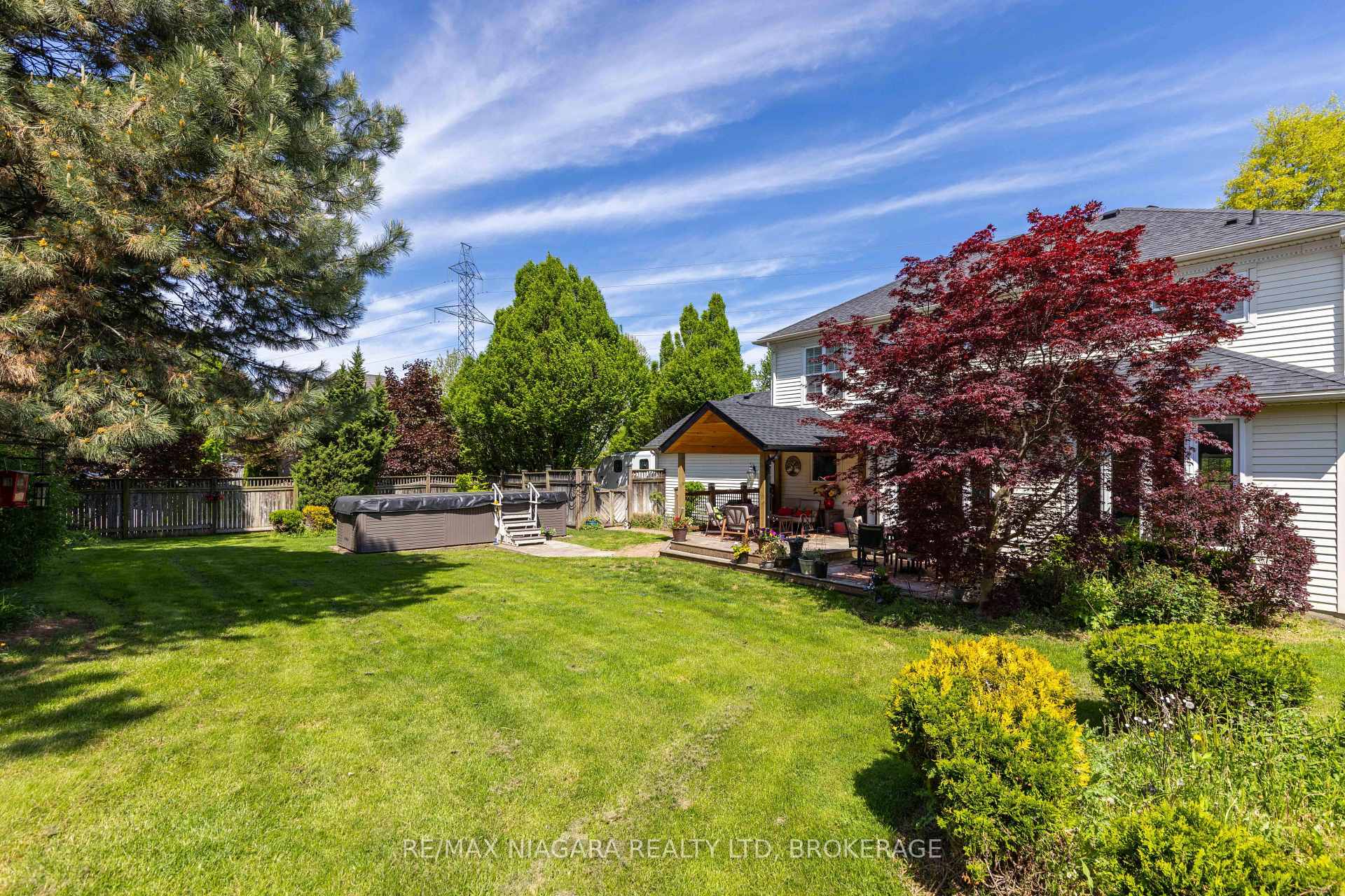 Photo 33 of 8056 Cathedral Drive, Niagara Falls, Mt. Carmel — HOMEH