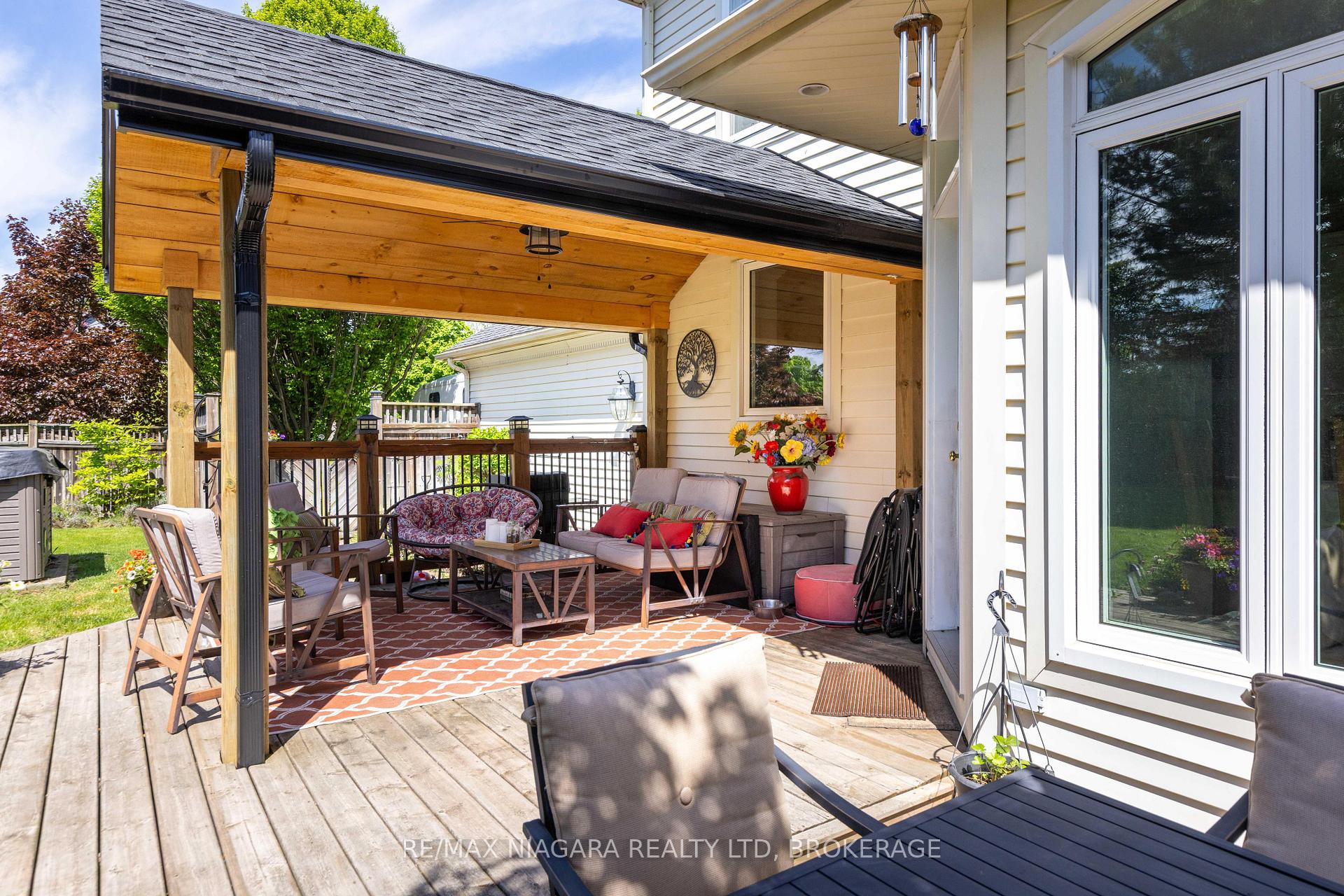 Photo 34 of 8056 Cathedral Drive, Niagara Falls, Mt. Carmel — HOMEH