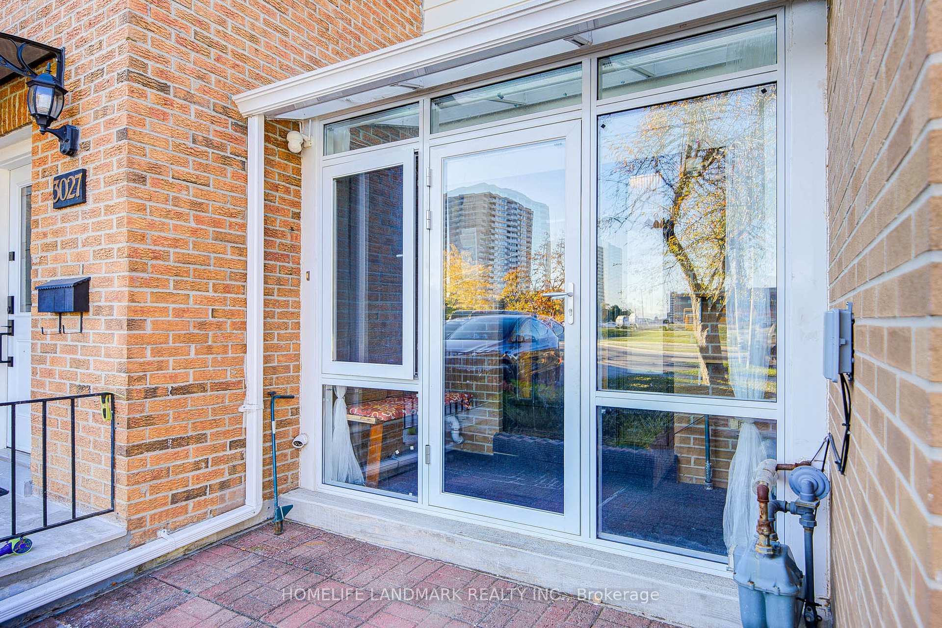 Photo 6 of 3025 Bridletowne Circle, Scarborough, L'Amoreaux — HOMEH