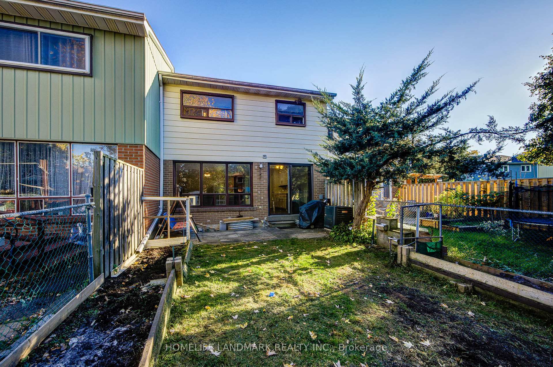 Photo 37 of 3025 Bridletowne Circle, Scarborough, L'Amoreaux — HOMEH