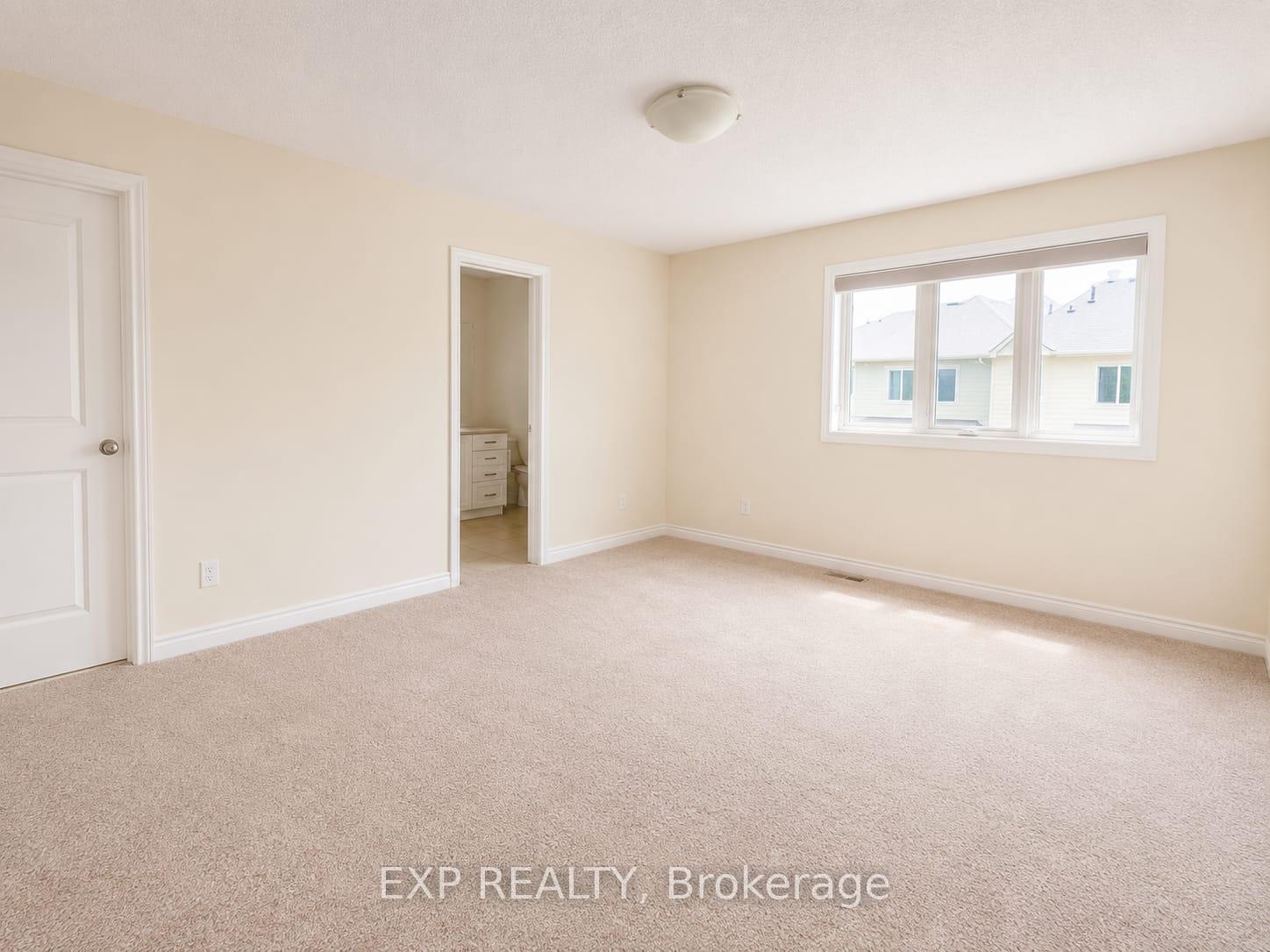 Photo 6 of 55 Fallengale Crescent, Ottawa, Kanata - Kanata Lakes/Heritage Hills — HOMEH