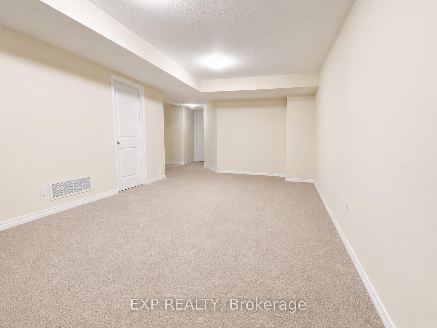 Photo 11 of 55 Fallengale Crescent, Ottawa, Kanata - Kanata Lakes/Heritage Hills — HOMEH