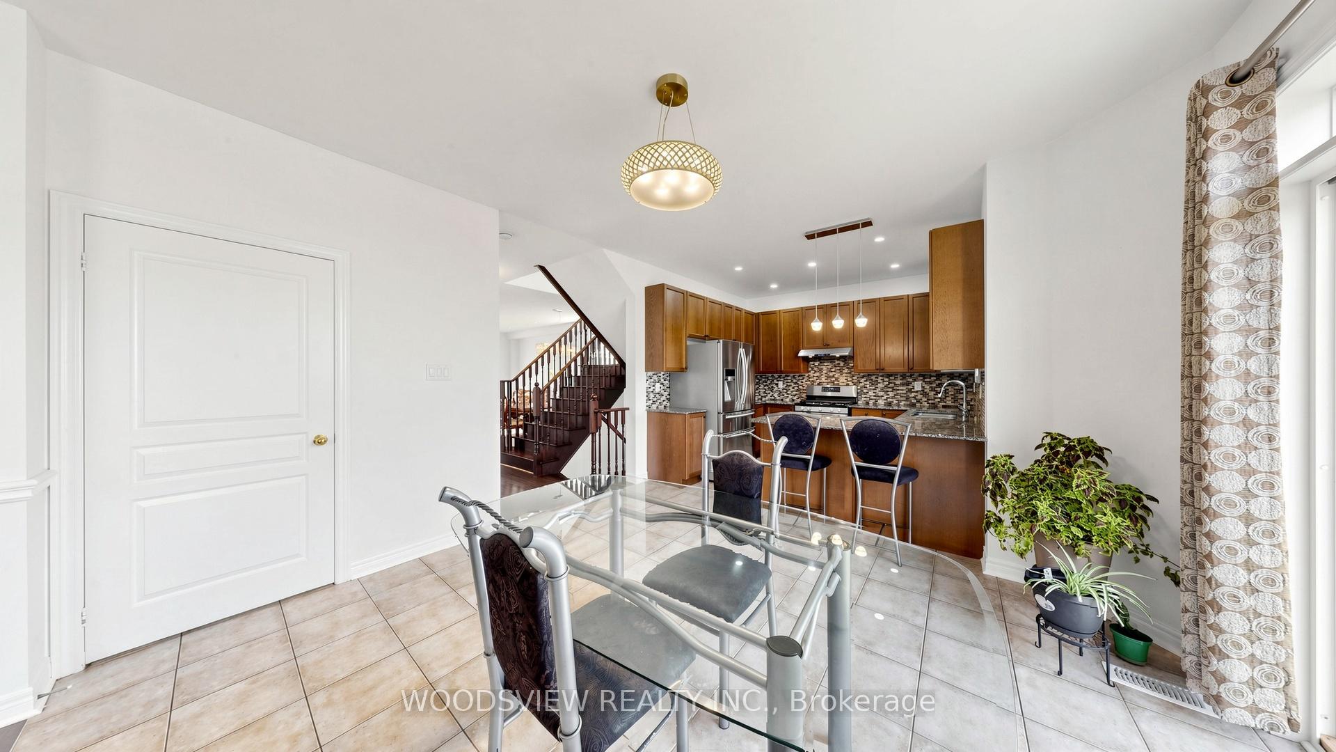 Photo 18 of 7 Deancrest Road, Brampton, Northwest Brampton — HOMEH