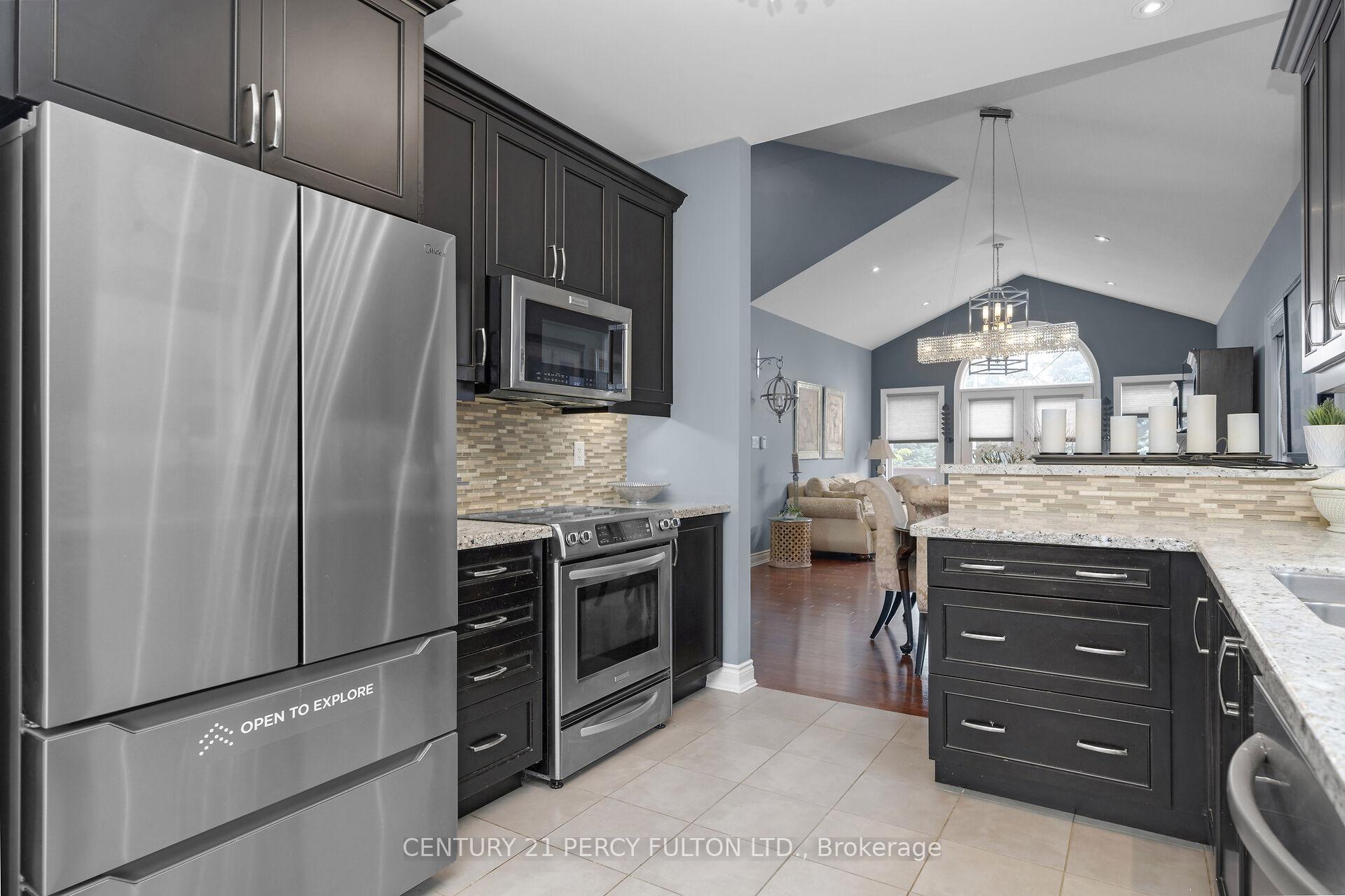 Photo 17 of 159 Ridge Way, New Tecumseth, Rural New Tecumseth — HOMEH