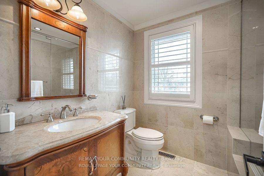 Photo 31 of 18 Terryellen Crescent, Etobicoke, Markland Wood — HOMEH