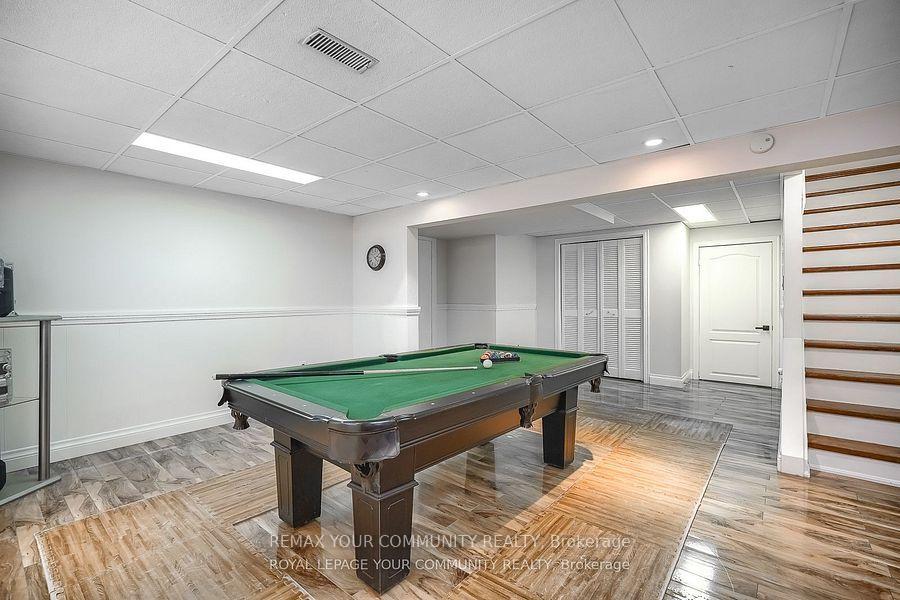 Photo 35 of 18 Terryellen Crescent, Etobicoke, Markland Wood — HOMEH