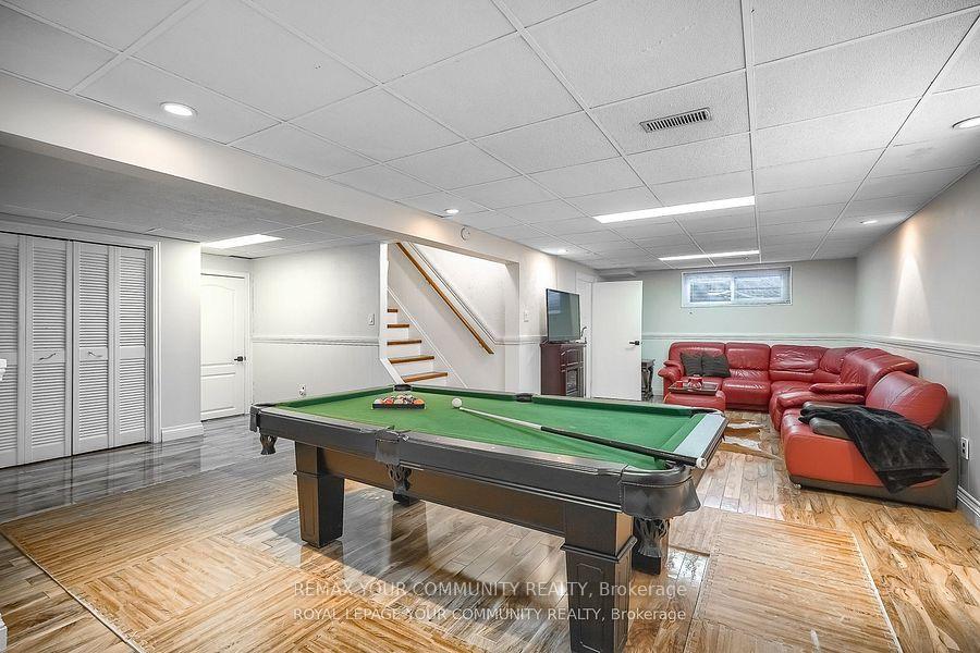 Photo 36 of 18 Terryellen Crescent, Etobicoke, Markland Wood — HOMEH