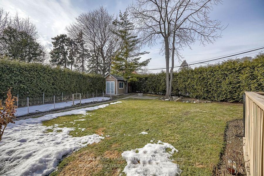 Photo 46 of 18 Terryellen Crescent, Etobicoke, Markland Wood — HOMEH