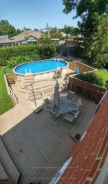 Photo 43 of 18 Terryellen Crescent, Etobicoke, Markland Wood — HOMEH