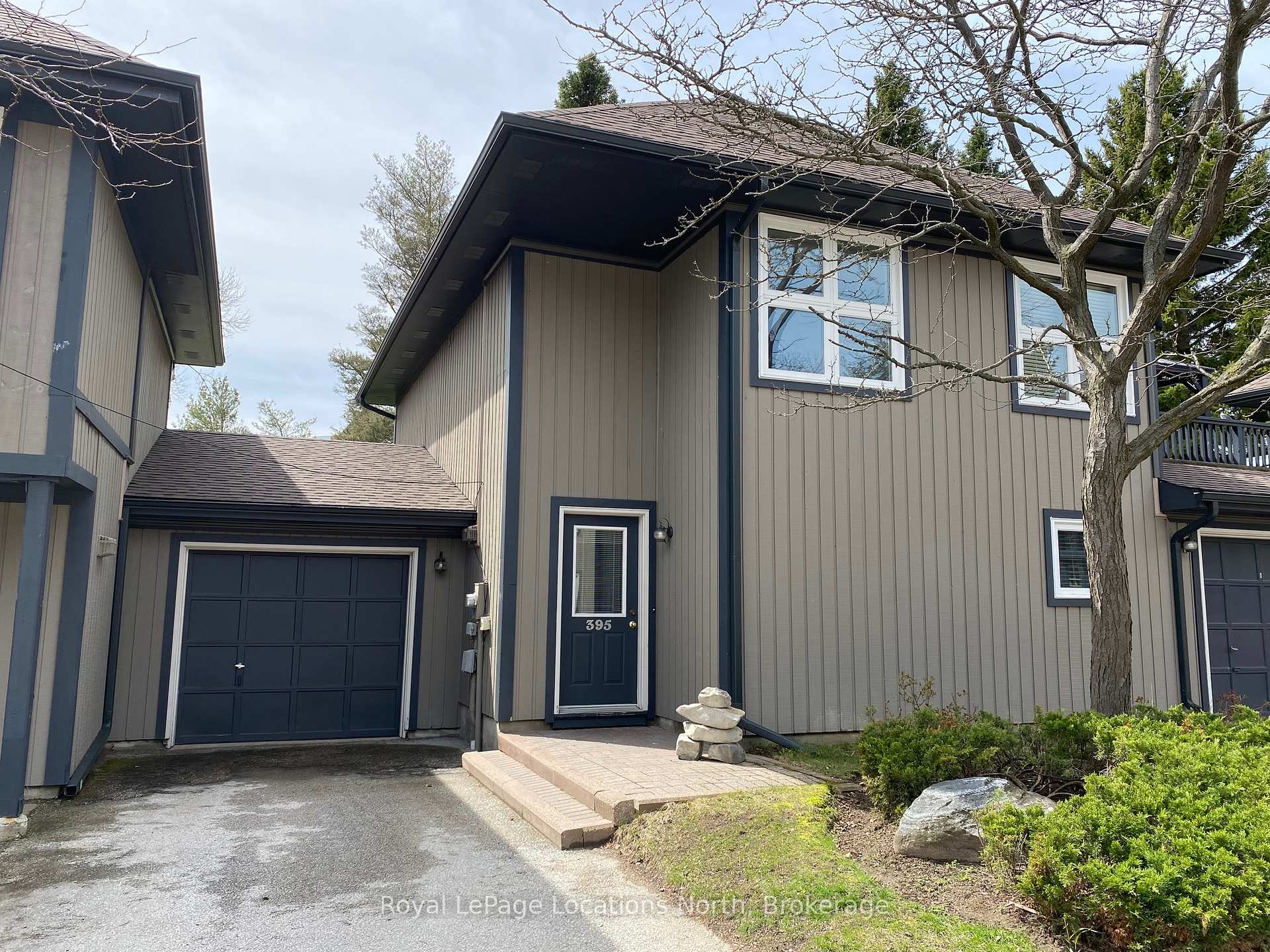 Photo 3 of 395 Mariners Way, Collingwood — HOMEH