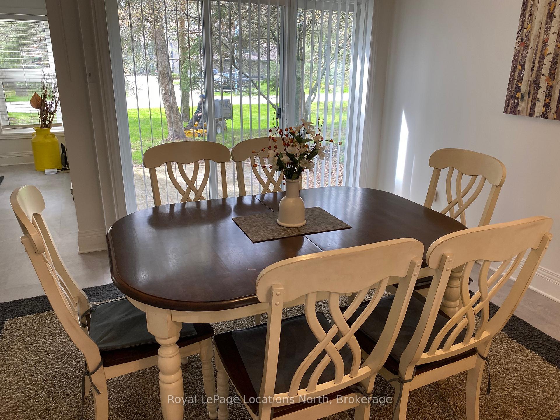 Photo 17 of 395 Mariners Way, Collingwood — HOMEH
