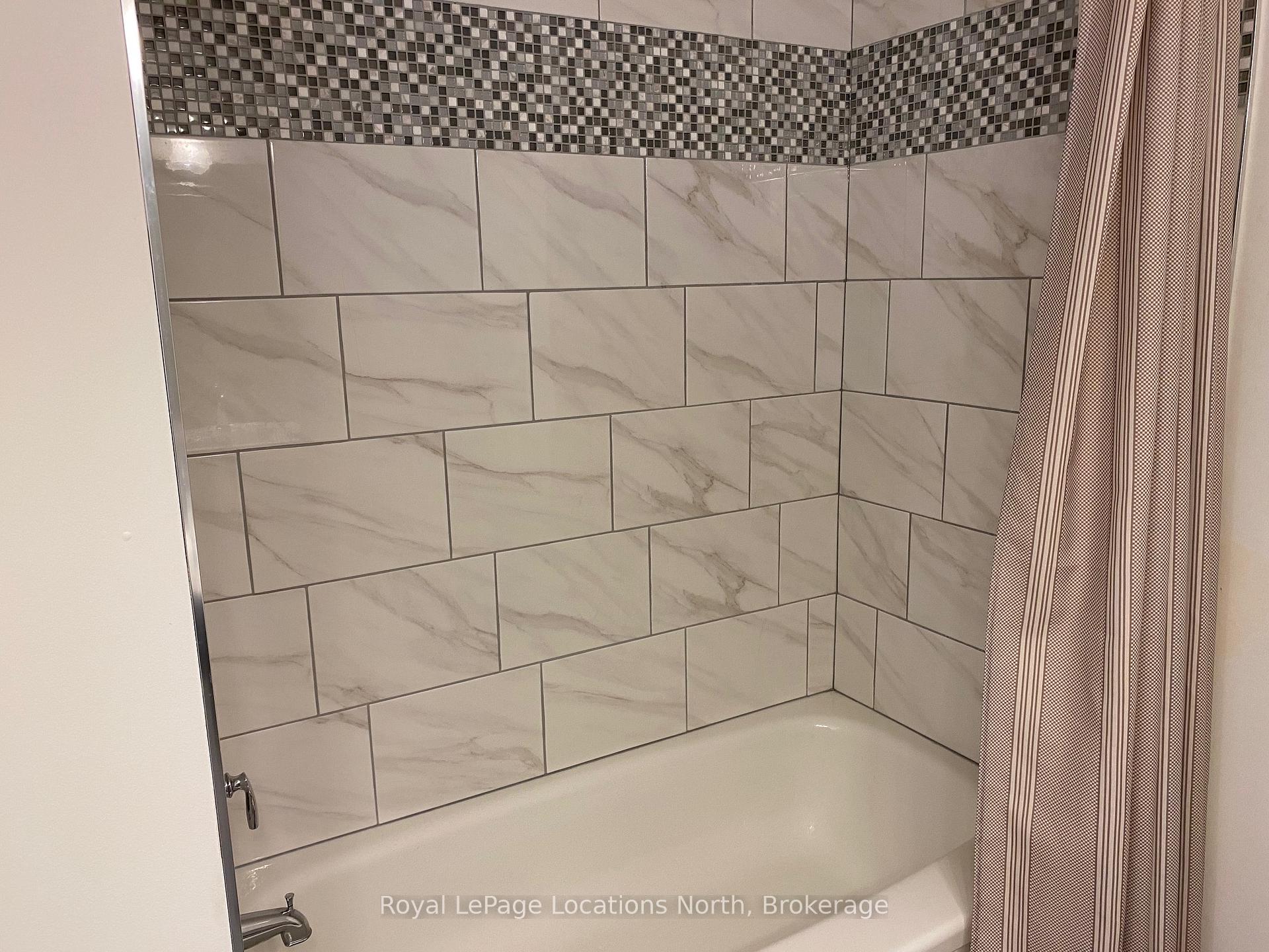 Photo 23 of 395 Mariners Way, Collingwood — HOMEH
