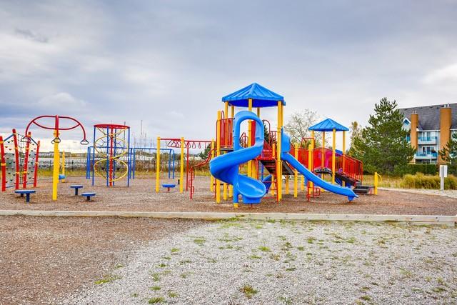 Photo 39 of 395 Mariners Way, Collingwood — HOMEH
