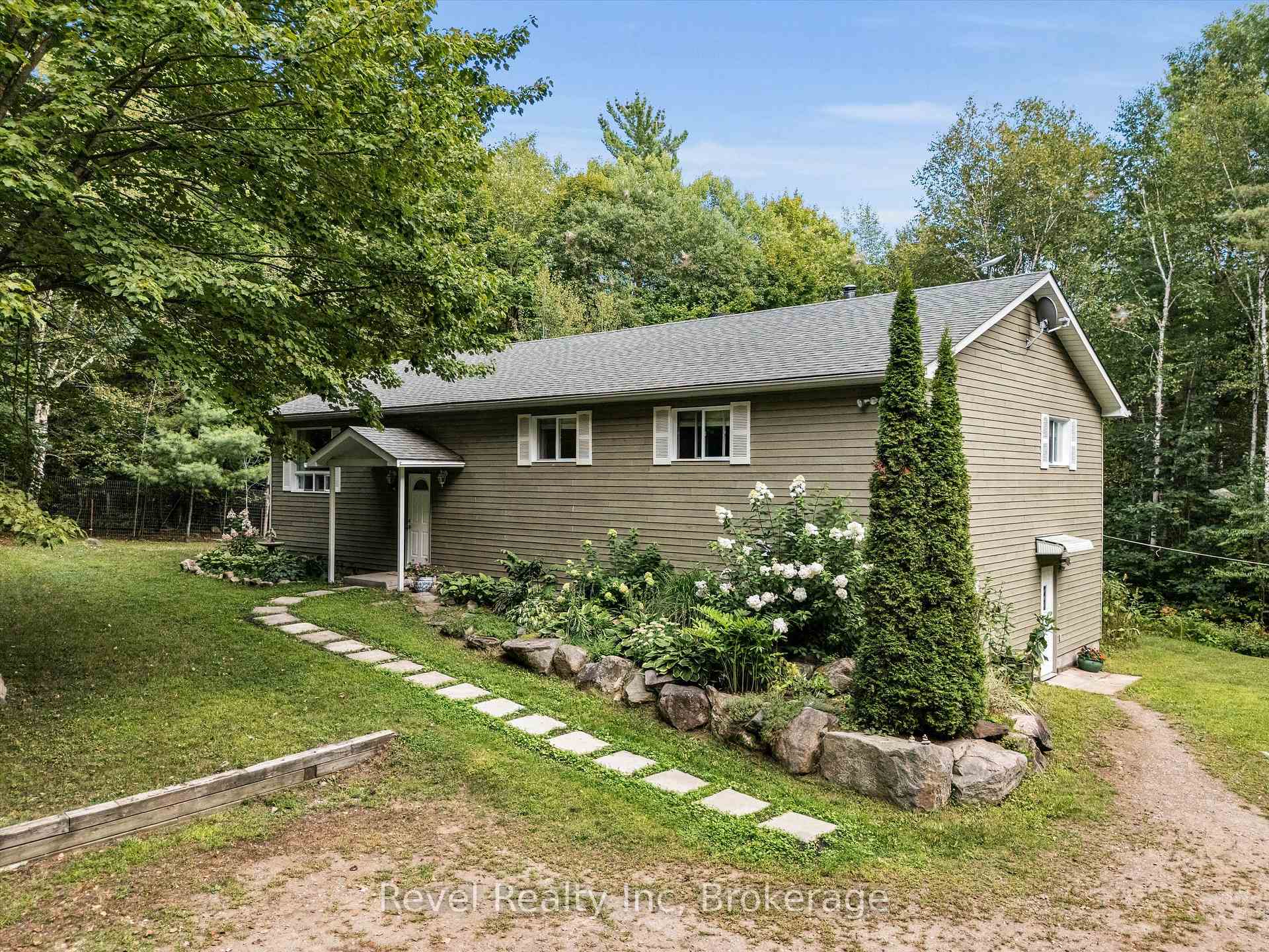 Photo of 1326 Echo Lake Road