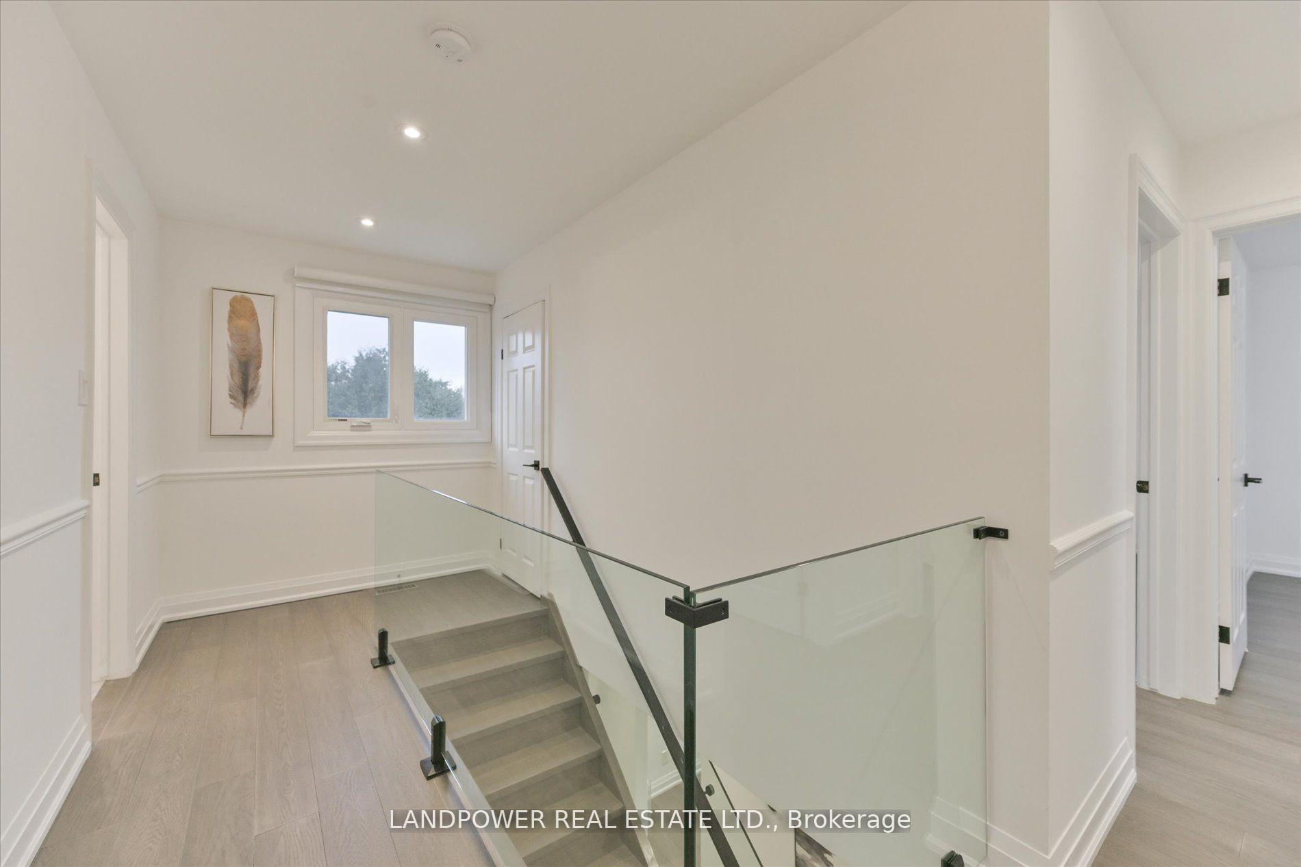 Photo 21 of 14 Carlton Road, Markham, Unionville — HOMEH