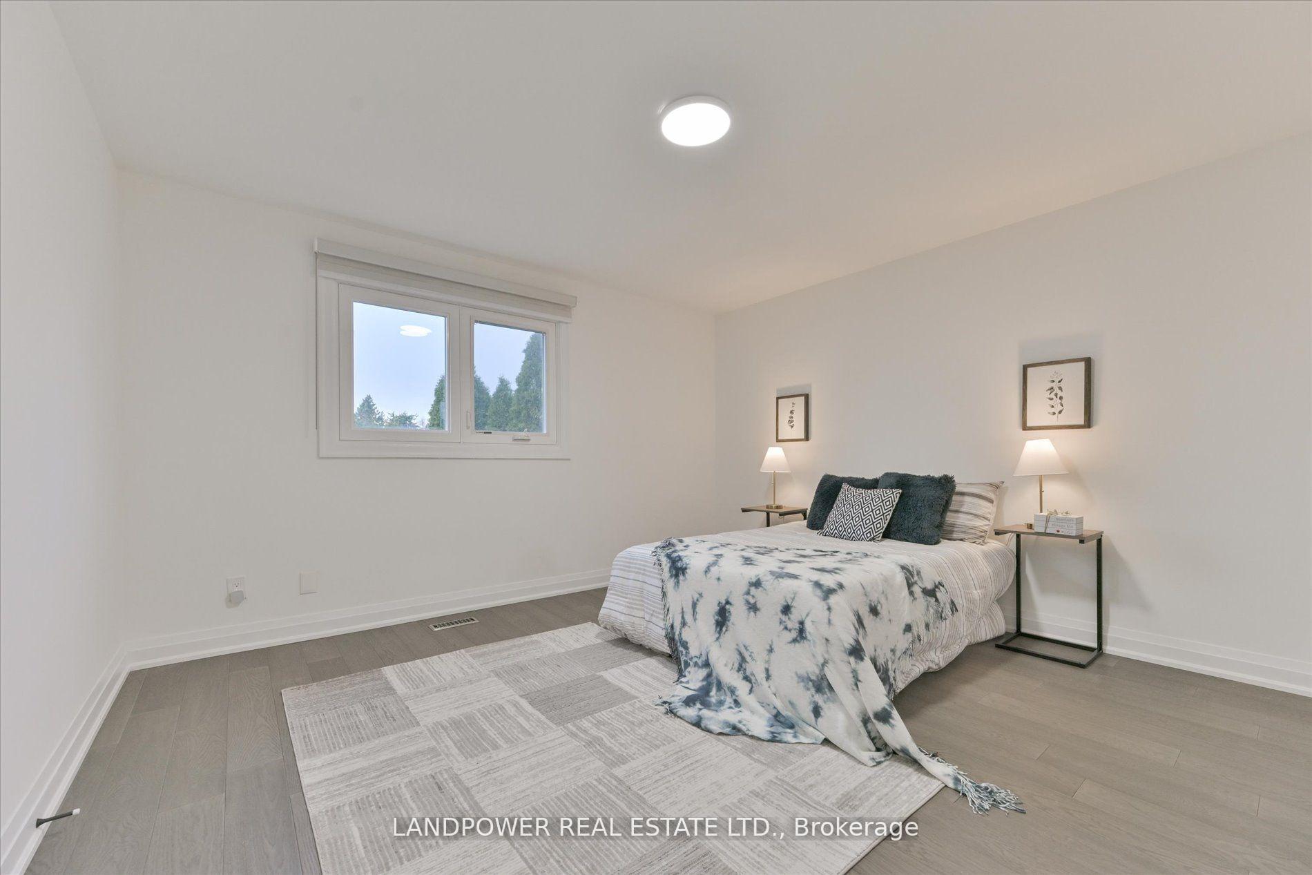 Photo 26 of 14 Carlton Road, Markham, Unionville — HOMEH