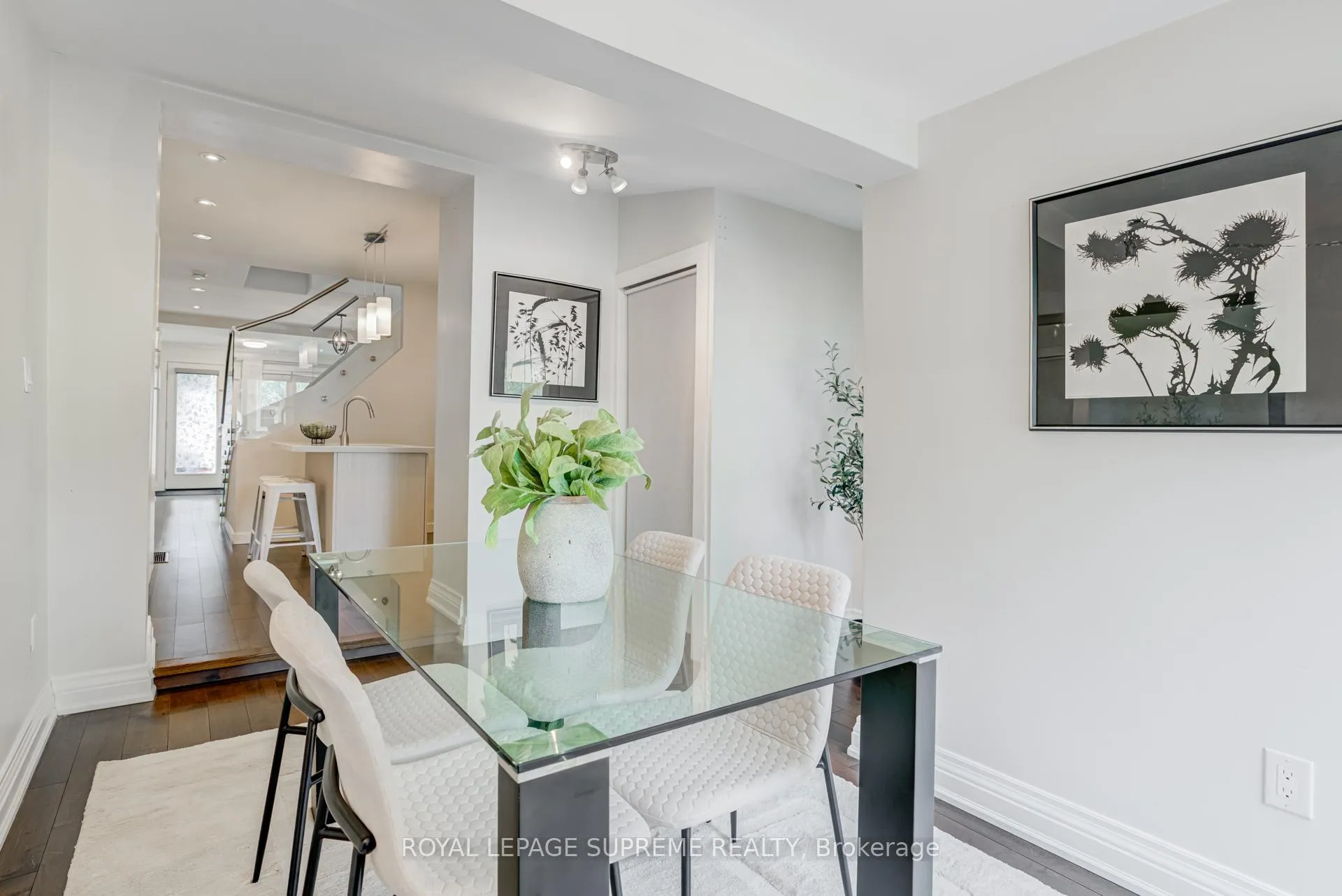 Photo 11 of 313 Cedarvale Avenue, Toronto, Woodbine-Lumsden — HOMEH