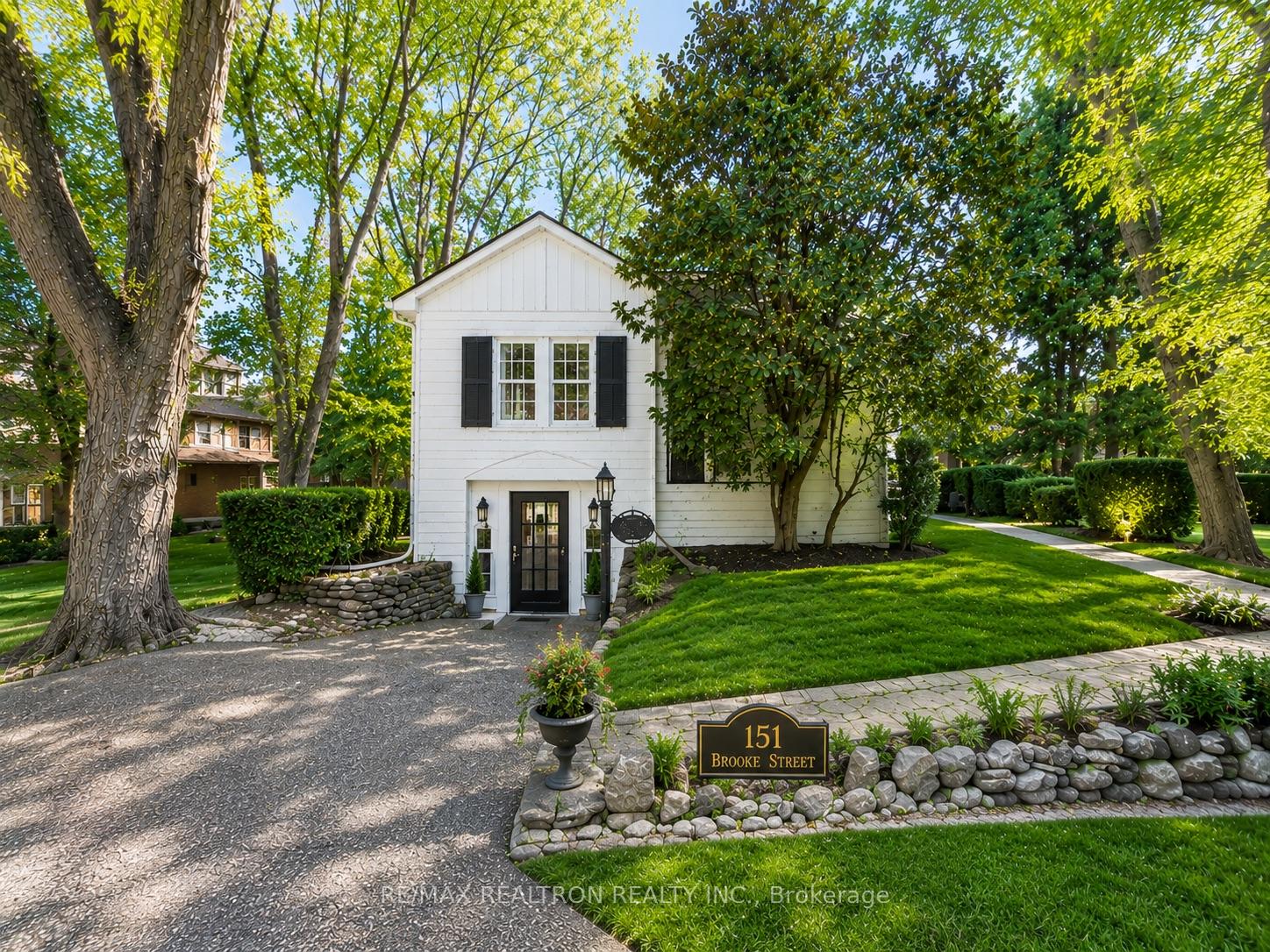 Photo 1 of 151 Brooke Street, Vaughan, Crestwood-Springfarm-Yorkhill — HOMEH