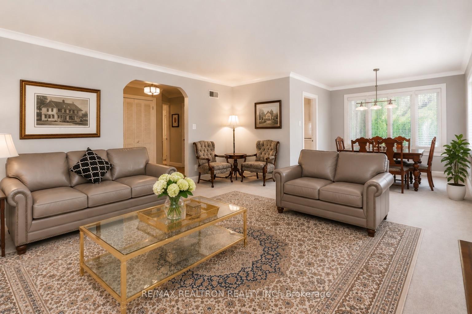 Photo 5 of 151 Brooke Street, Vaughan, Crestwood-Springfarm-Yorkhill — HOMEH