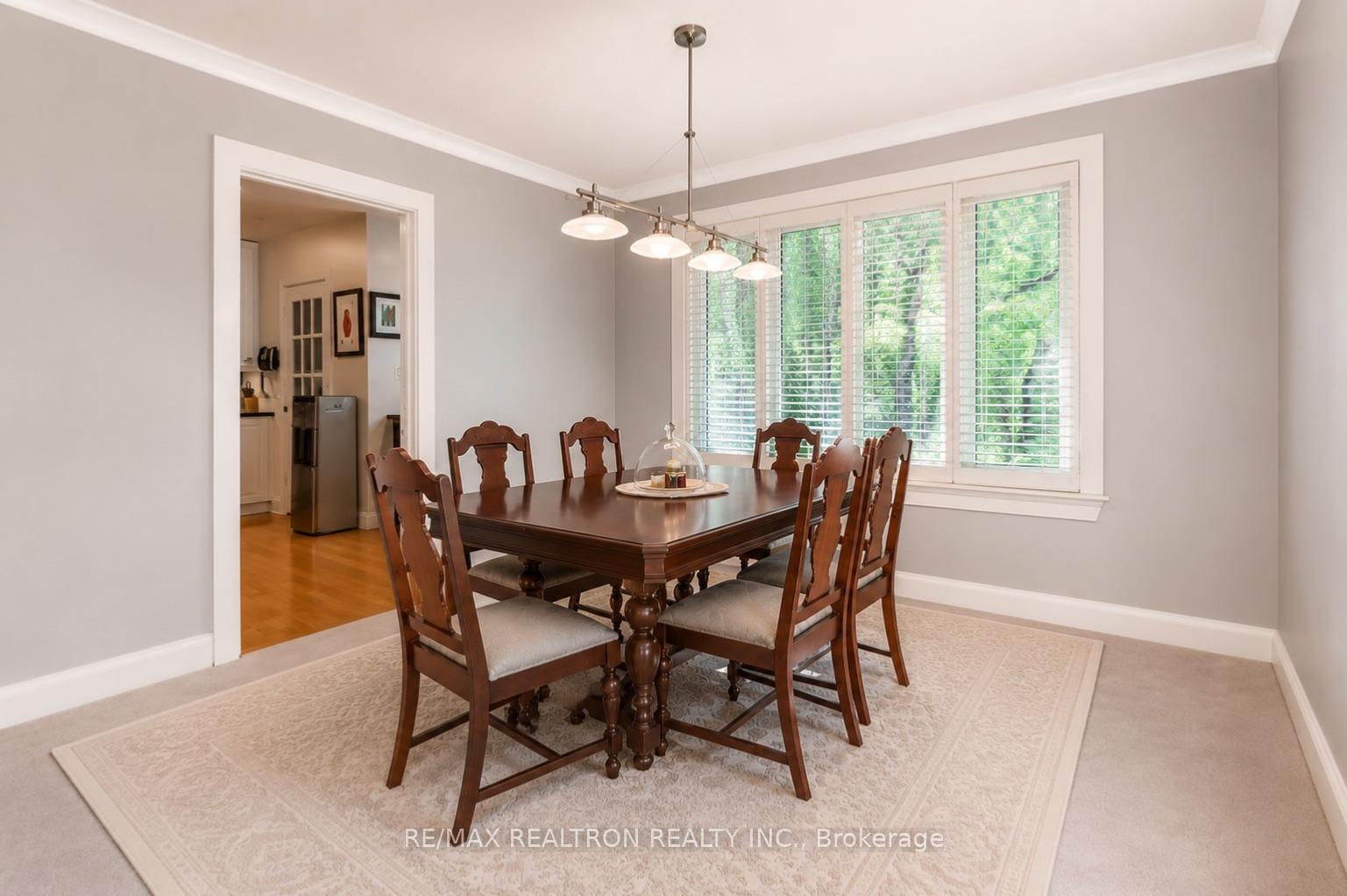 Photo 7 of 151 Brooke Street, Vaughan, Crestwood-Springfarm-Yorkhill — HOMEH