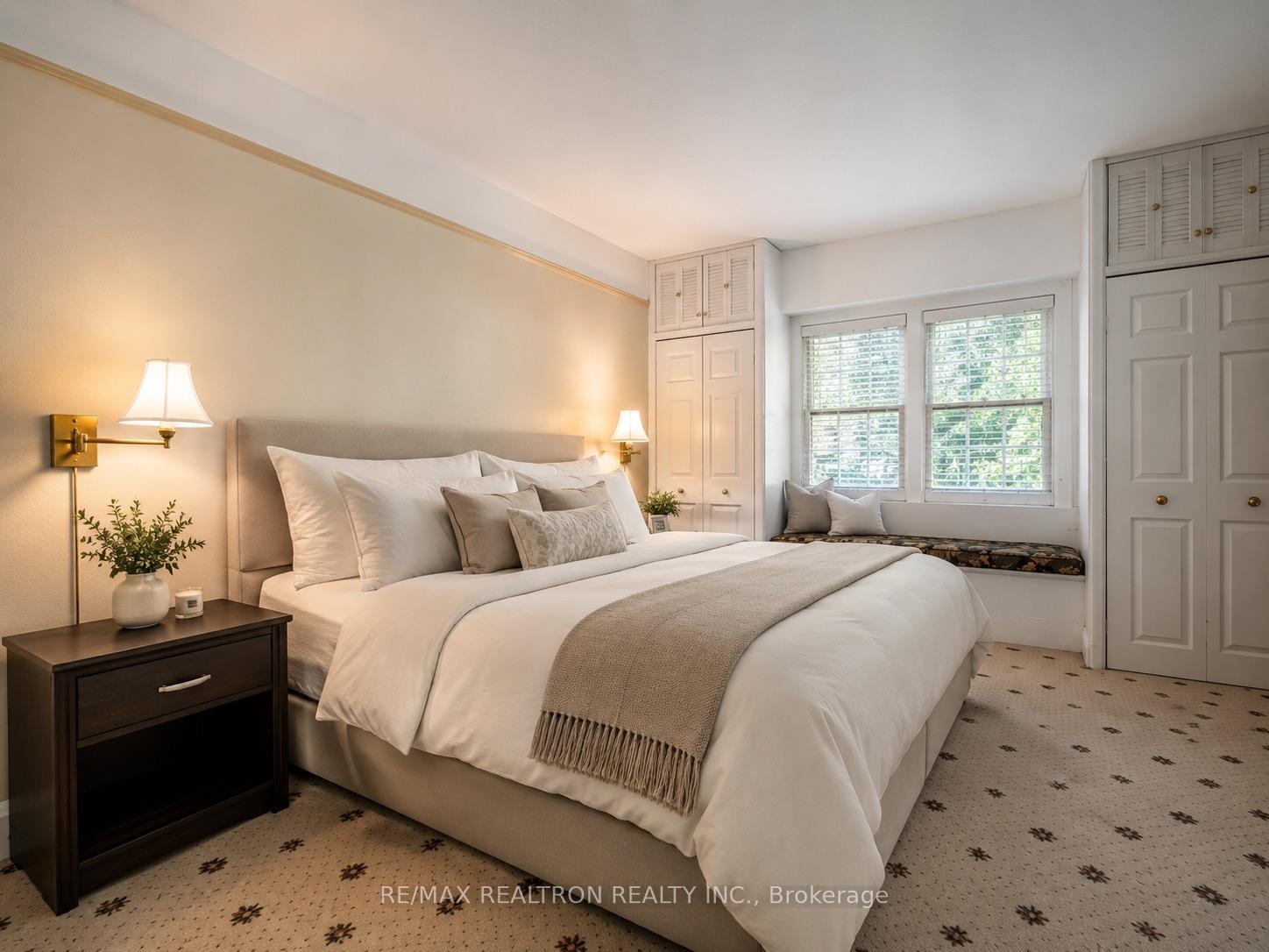 Photo 11 of 151 Brooke Street, Vaughan, Crestwood-Springfarm-Yorkhill — HOMEH