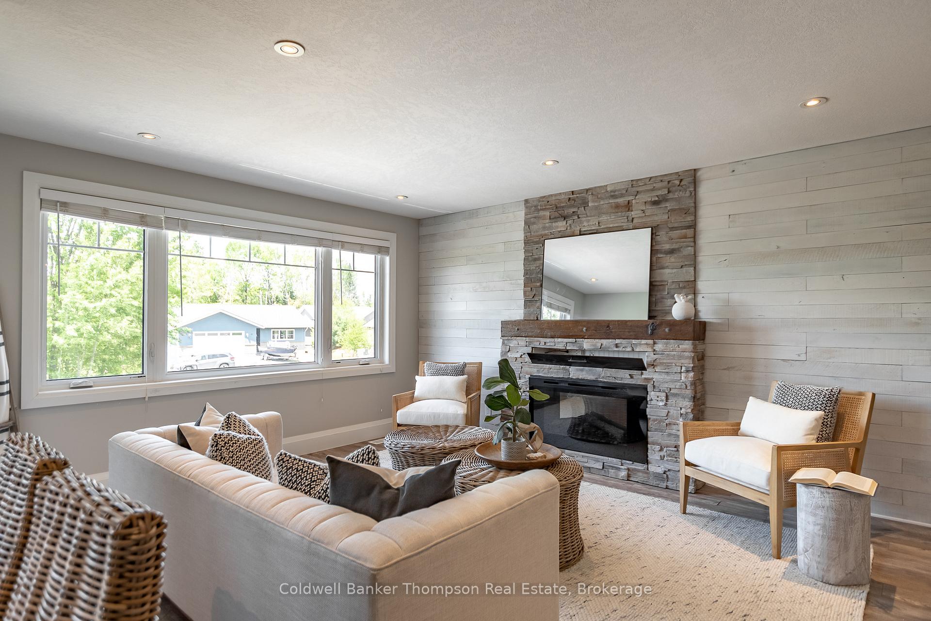 Photo 10 of 20 Goodwin Drive, Huntsville — HOMEH
