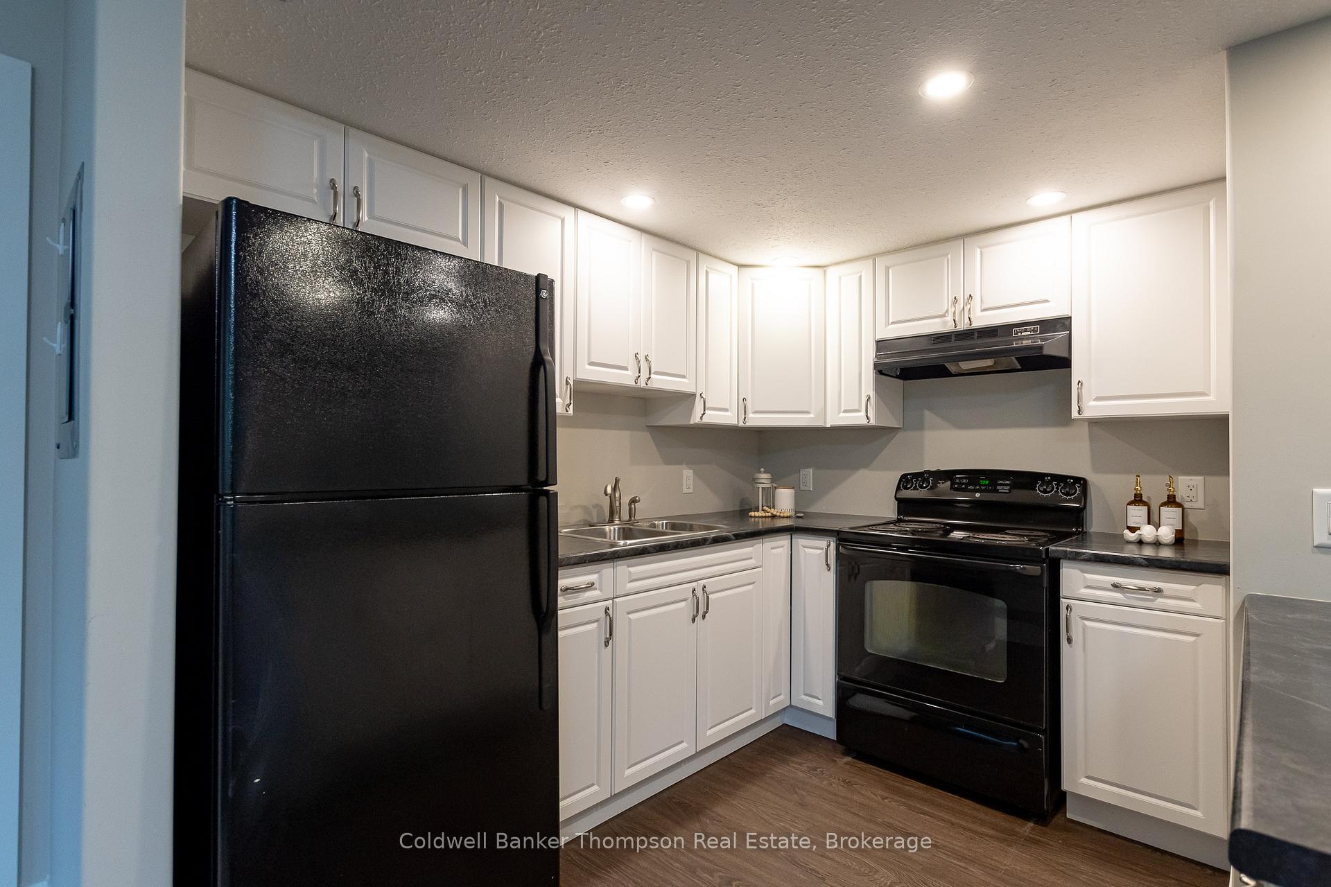 Photo 29 of 20 Goodwin Drive, Huntsville — HOMEH