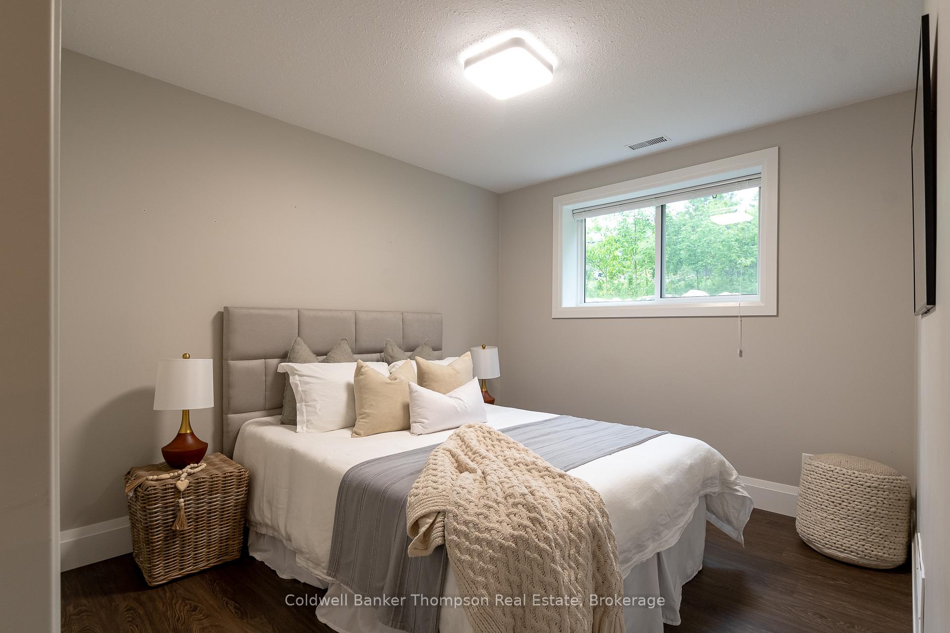 Photo 33 of 20 Goodwin Drive, Huntsville — HOMEH