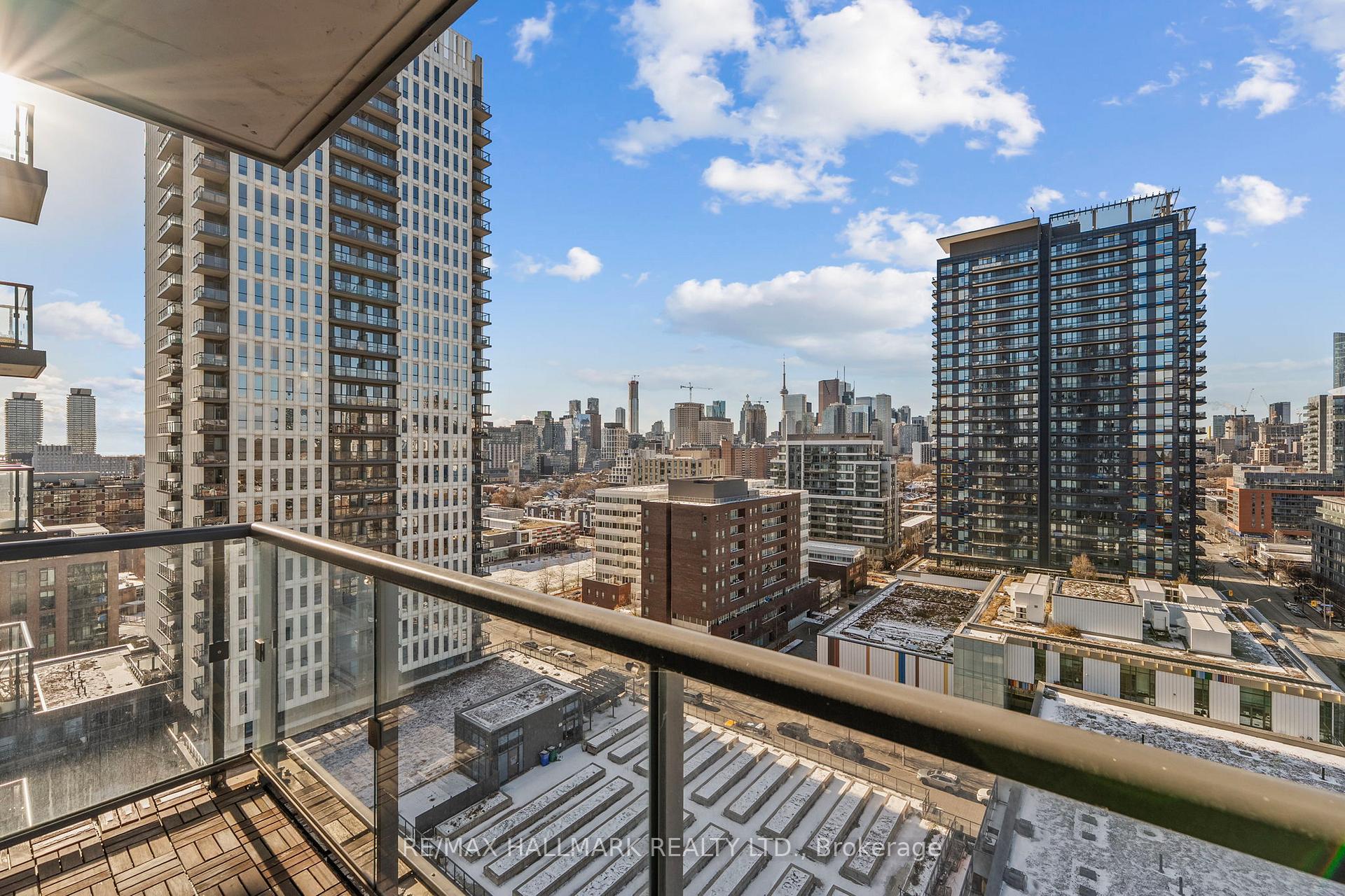 Photo 12 of Unit 1407, 170 Sumach Street, Toronto, Regent Park — HOMEH