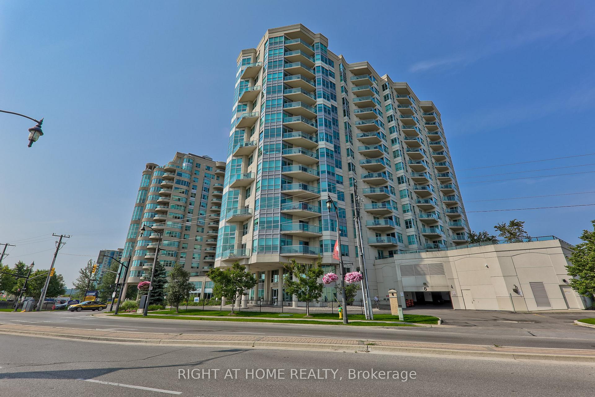 Photo 9 of Unit 409, 6 Toronto Street, Barrie, City Centre — HOMEH